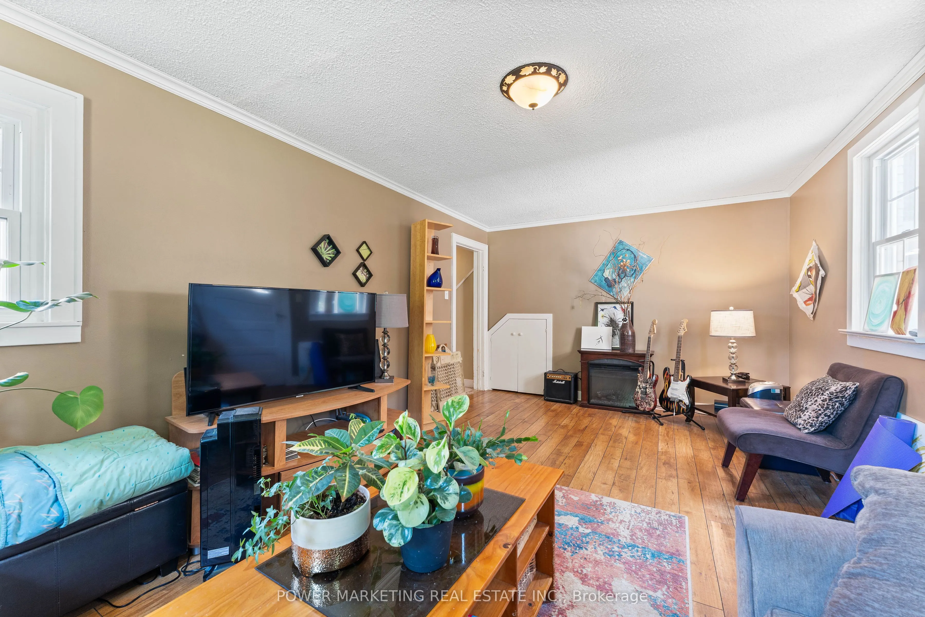979 RIVER Road