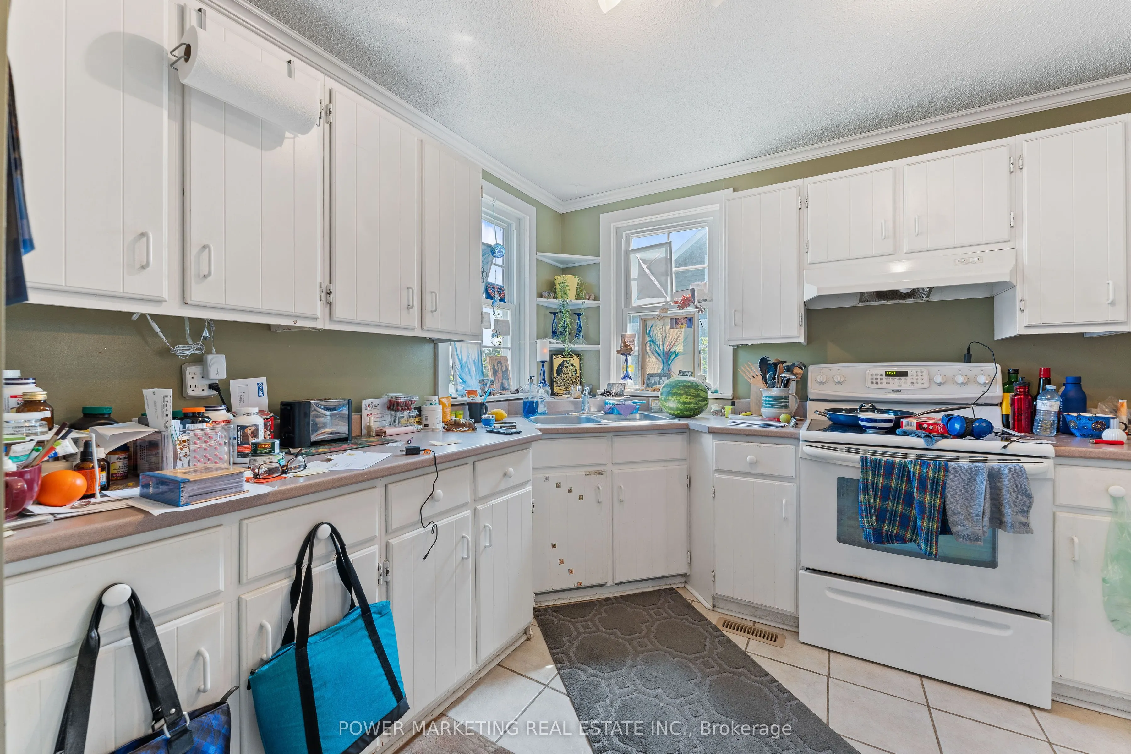 979 RIVER Road