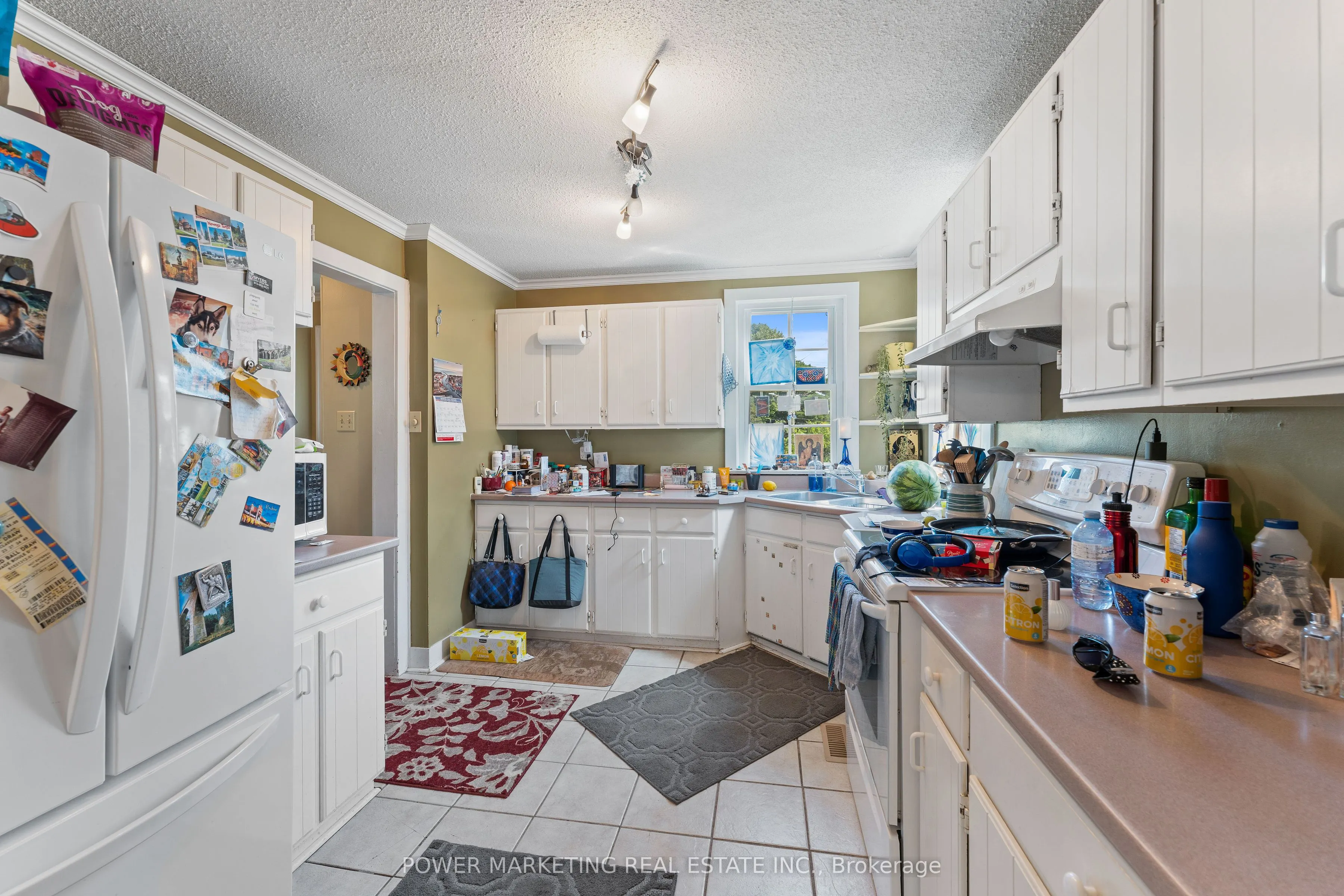 979 RIVER Road