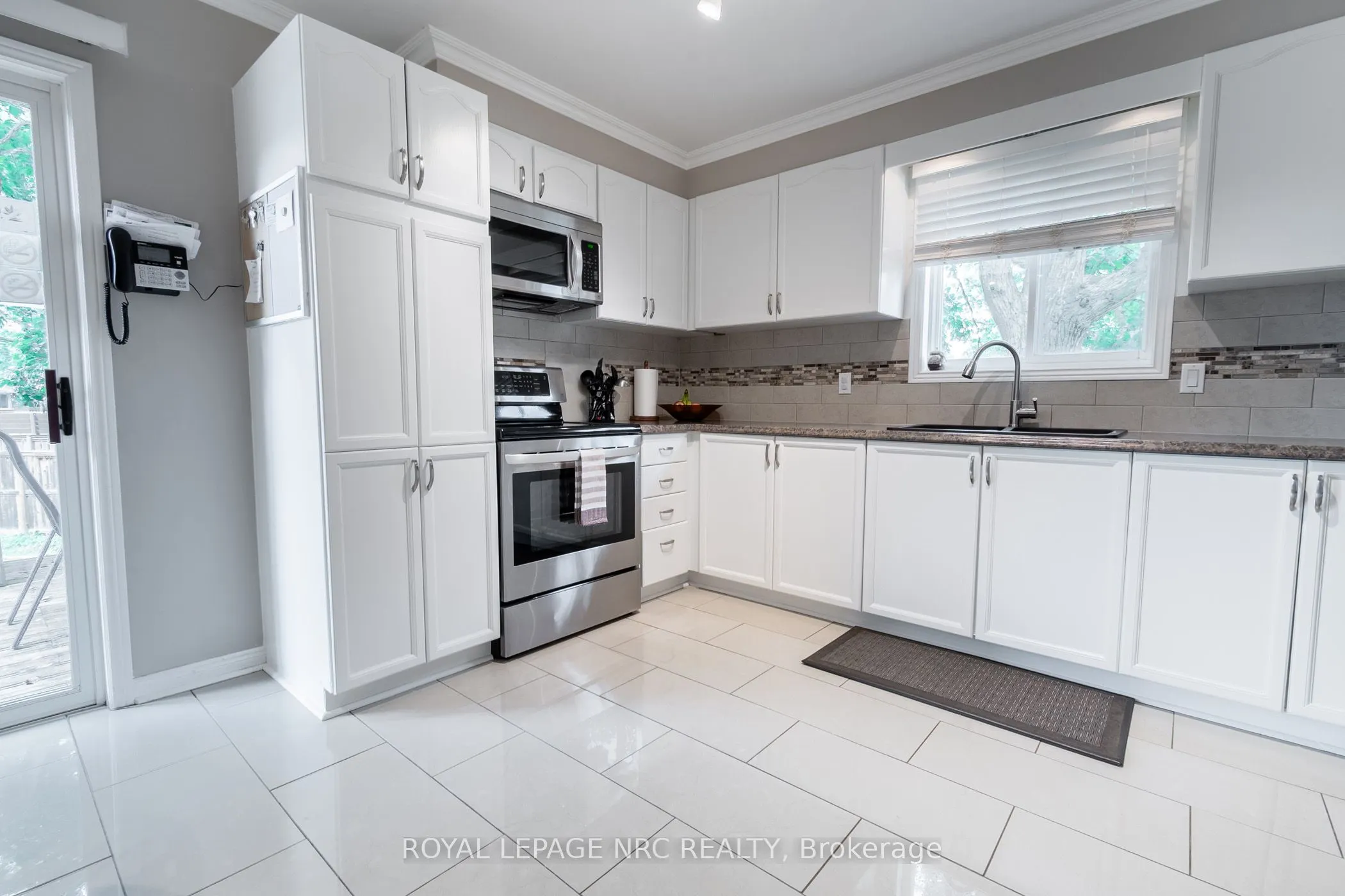 49 Admiral Road
