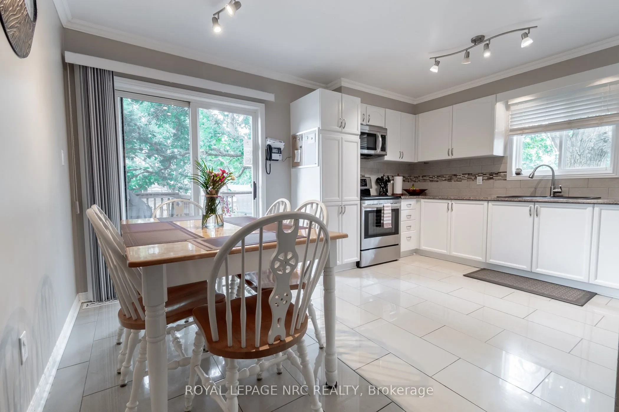 49 Admiral Road
