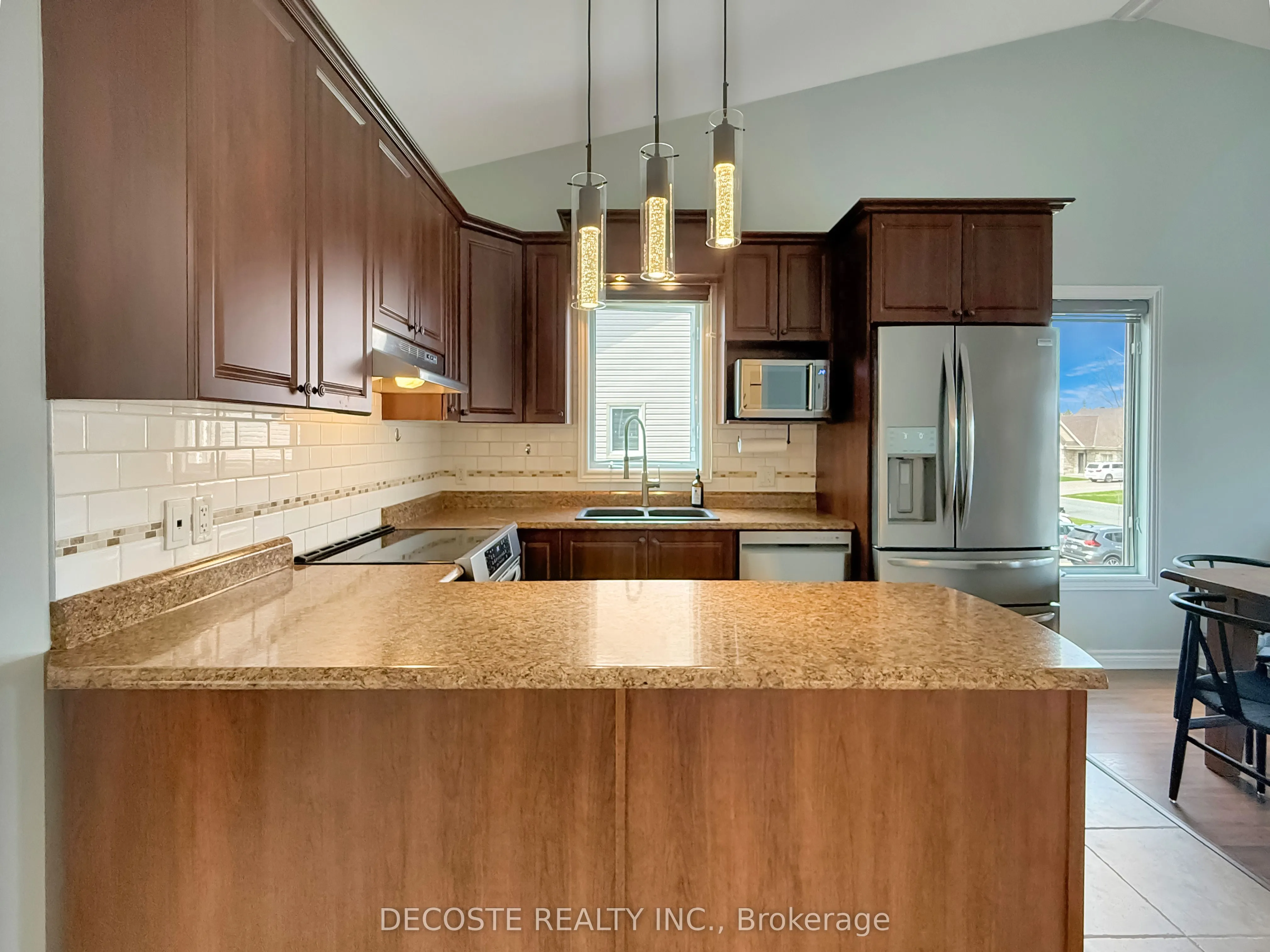 28 Valain Street, #8