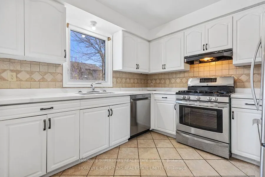 1565 Hastings Drive
