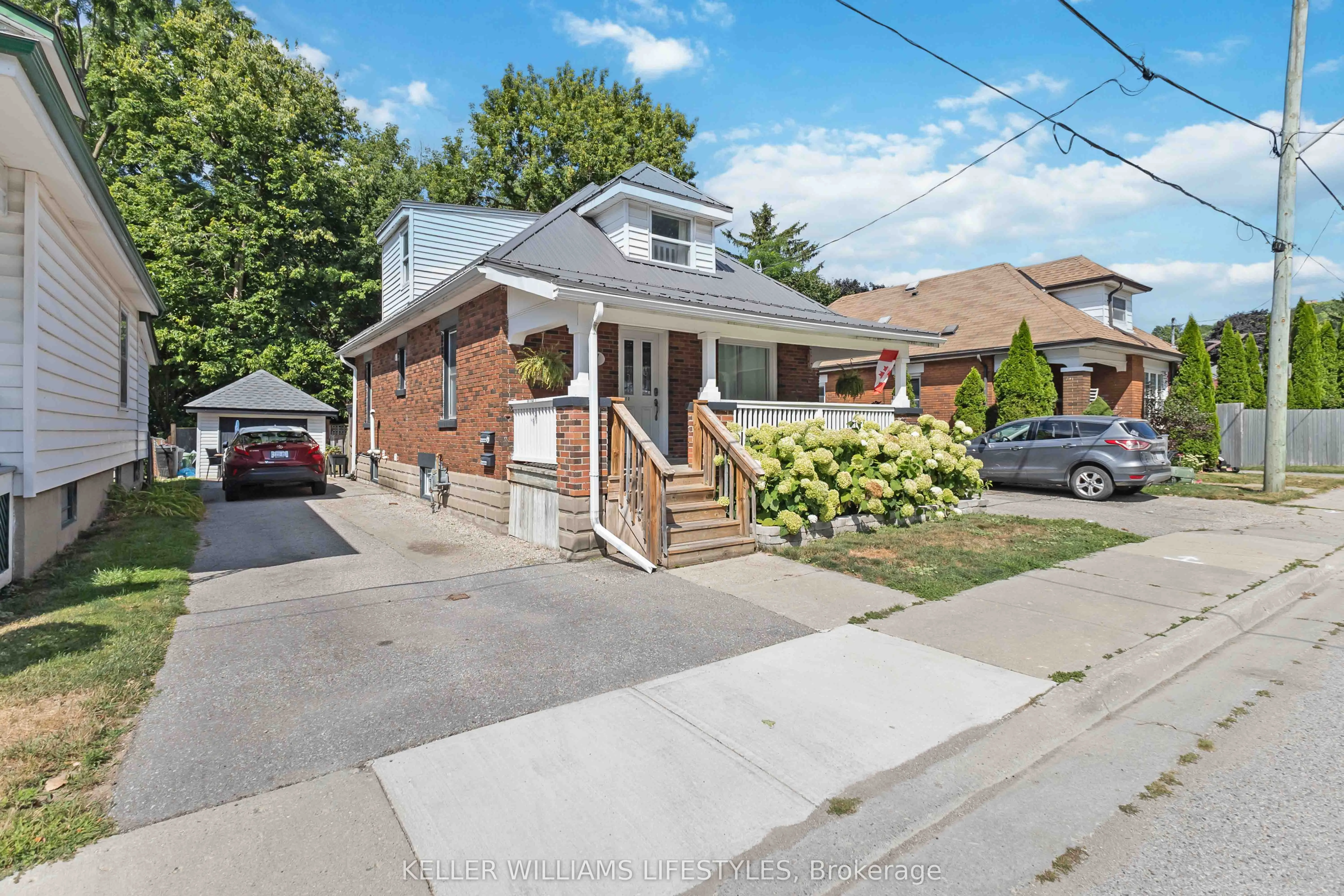 7 Cummings Avenue, #Lower