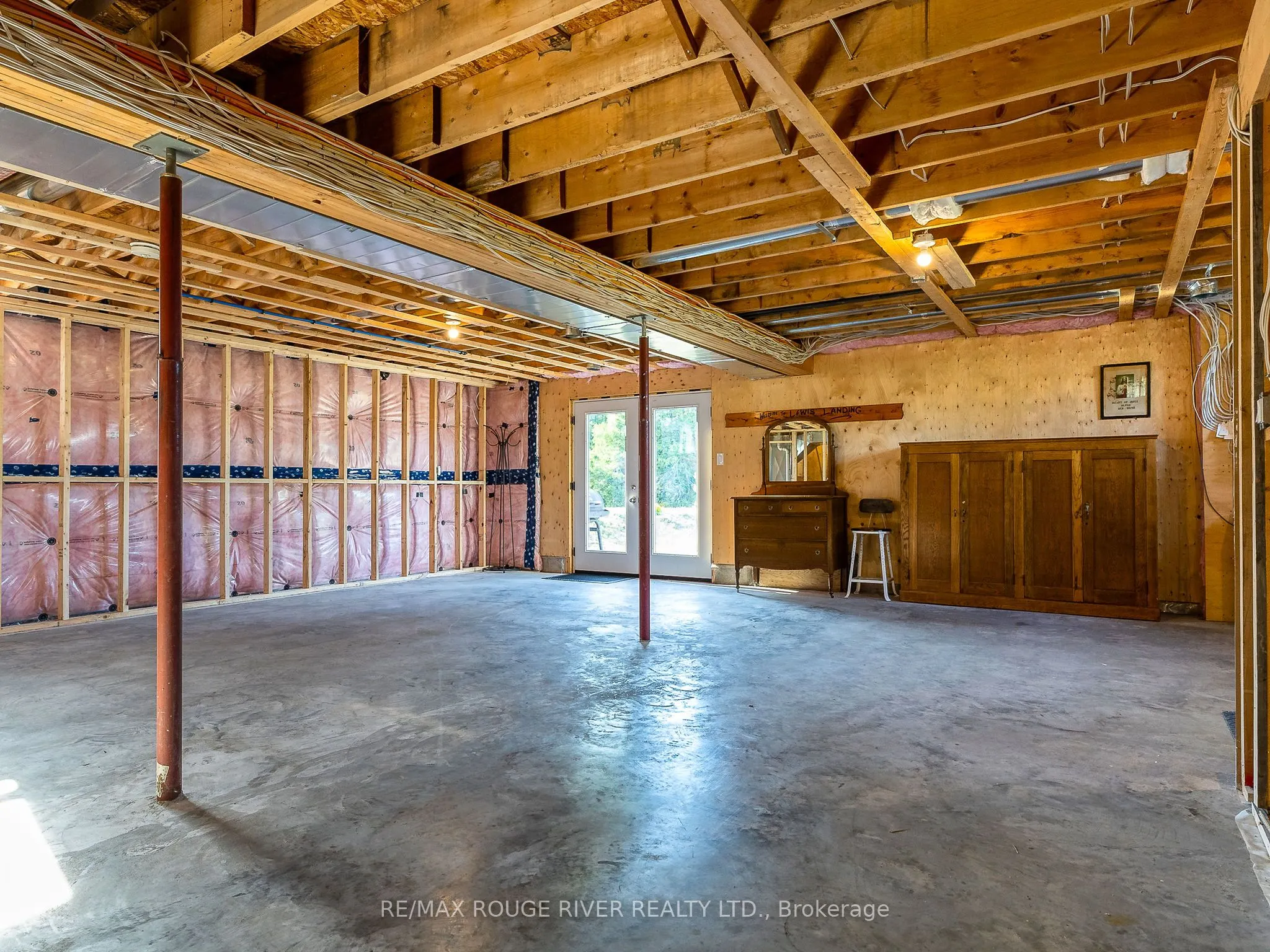 1176 IXL Road