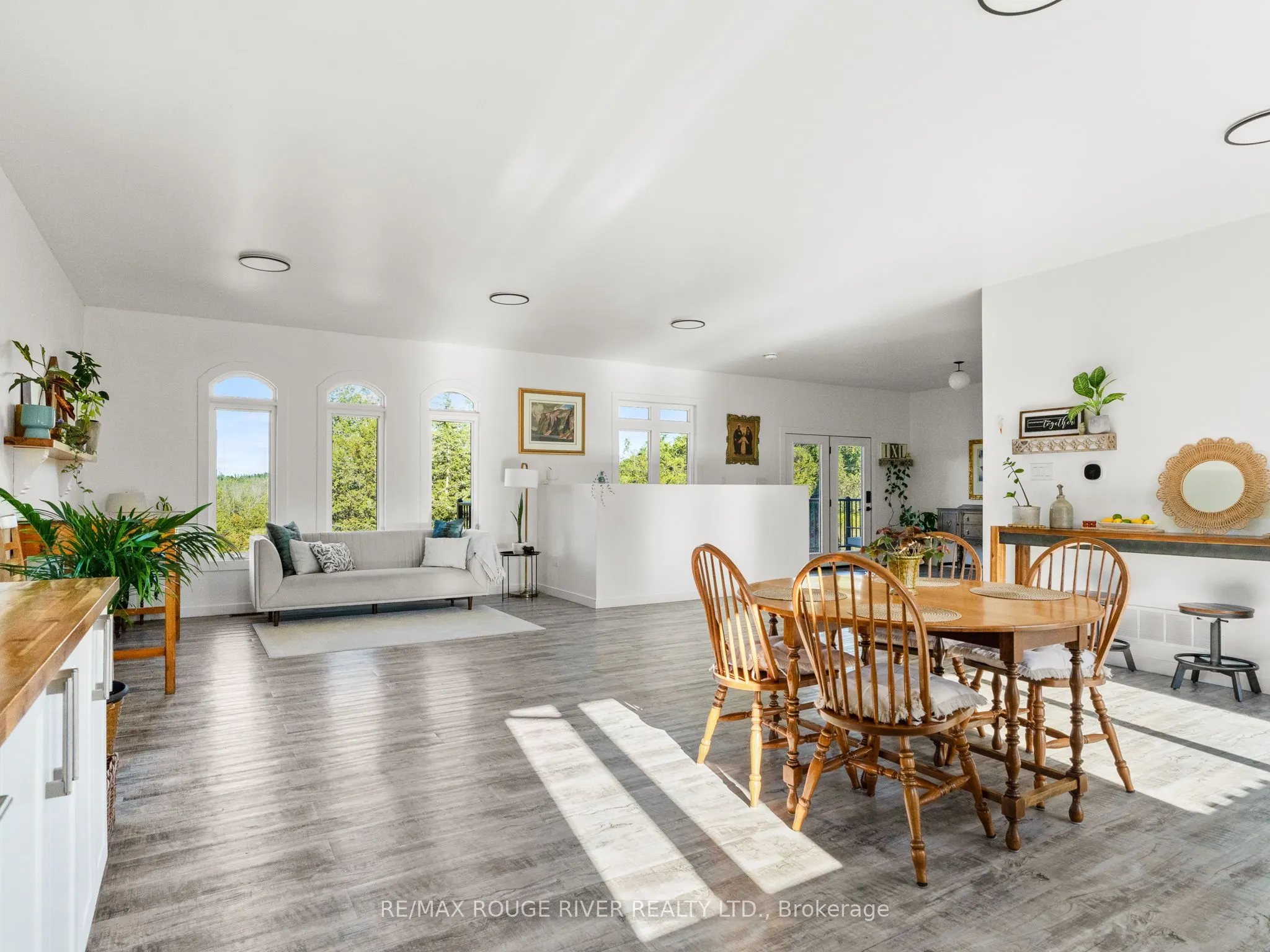 1176 IXL Road