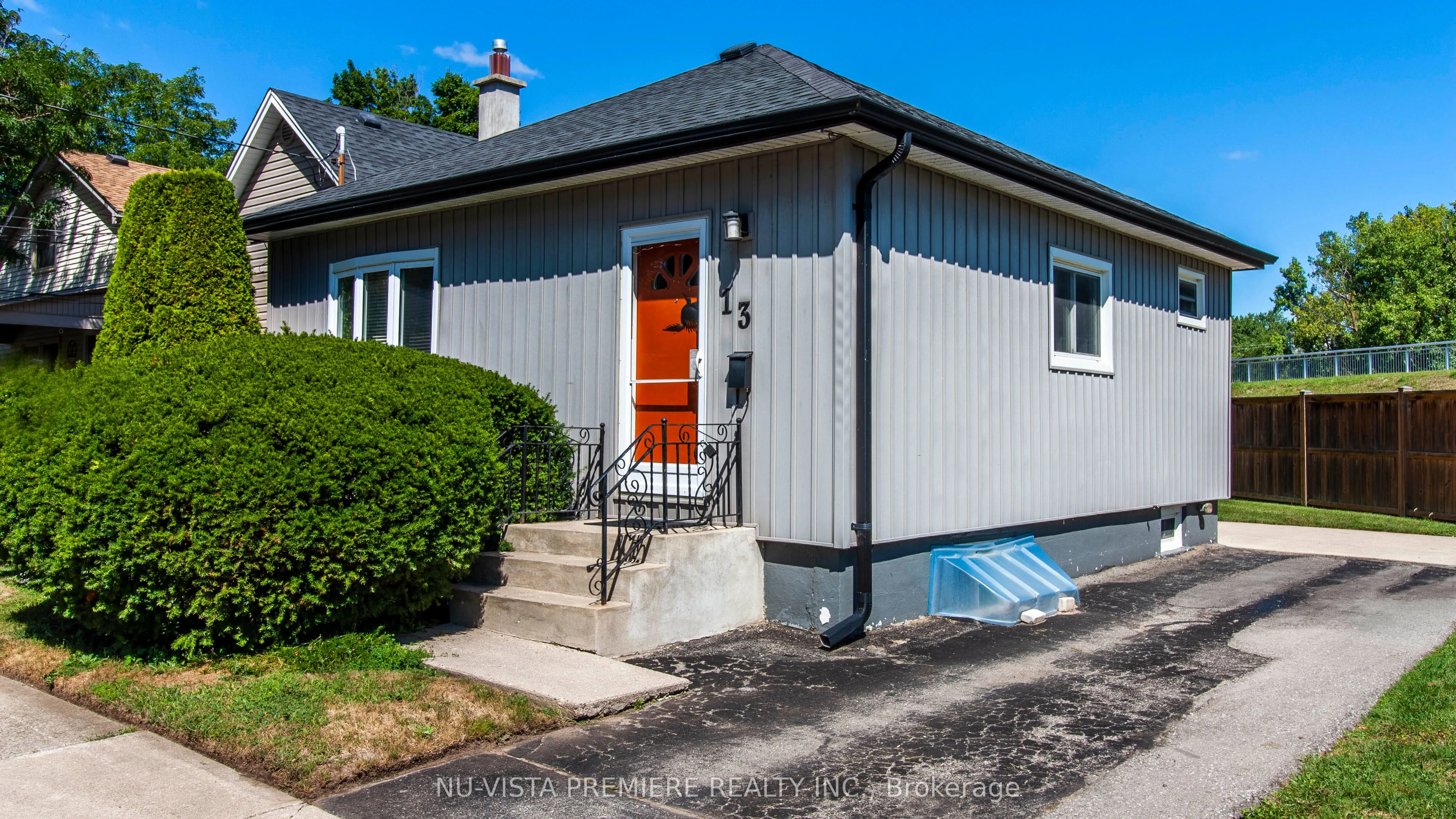 13 Empress Avenue