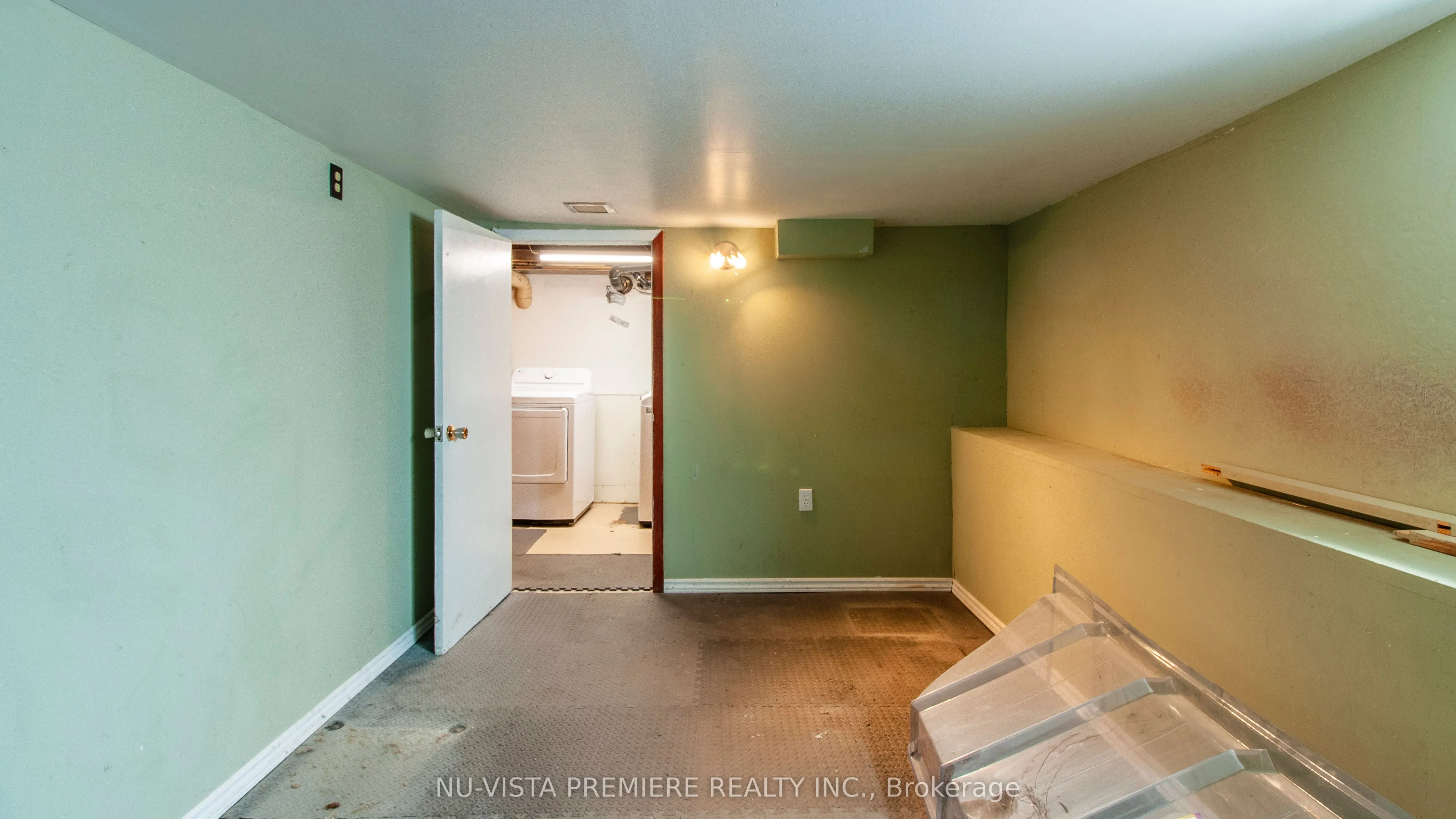 13 Empress Avenue