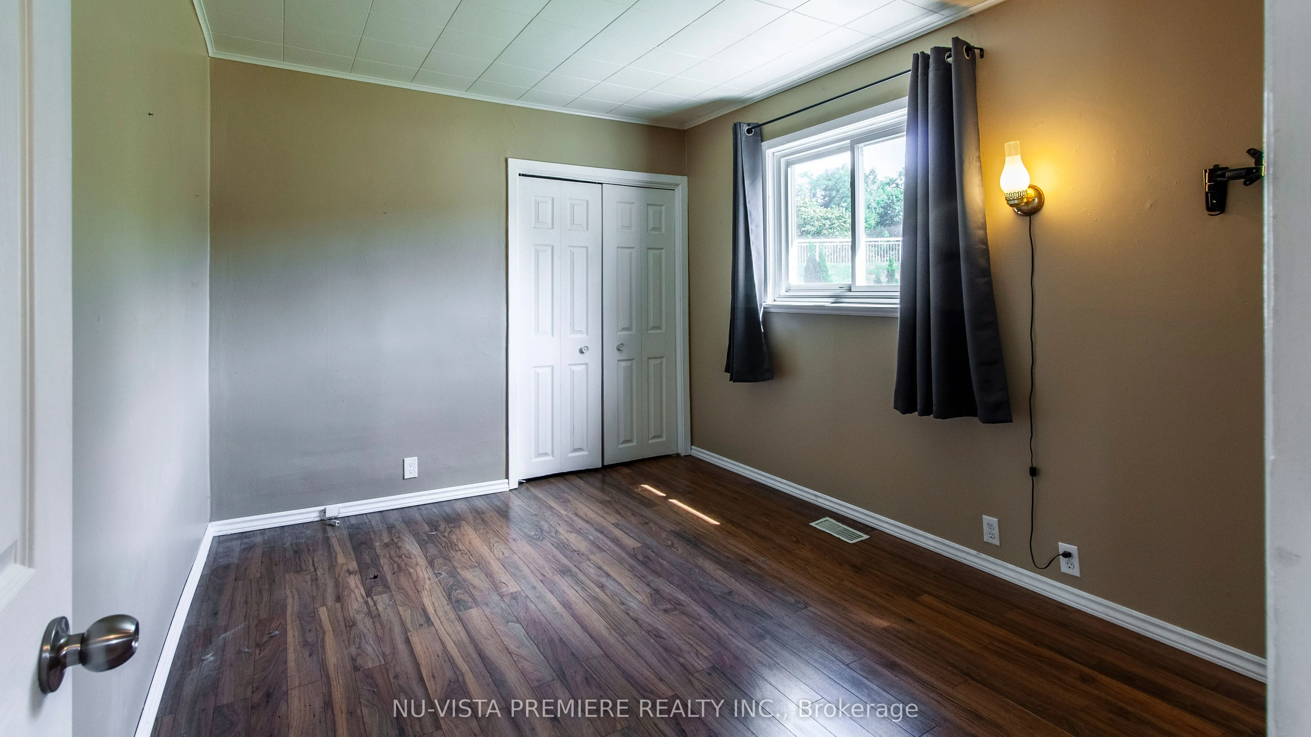 13 Empress Avenue