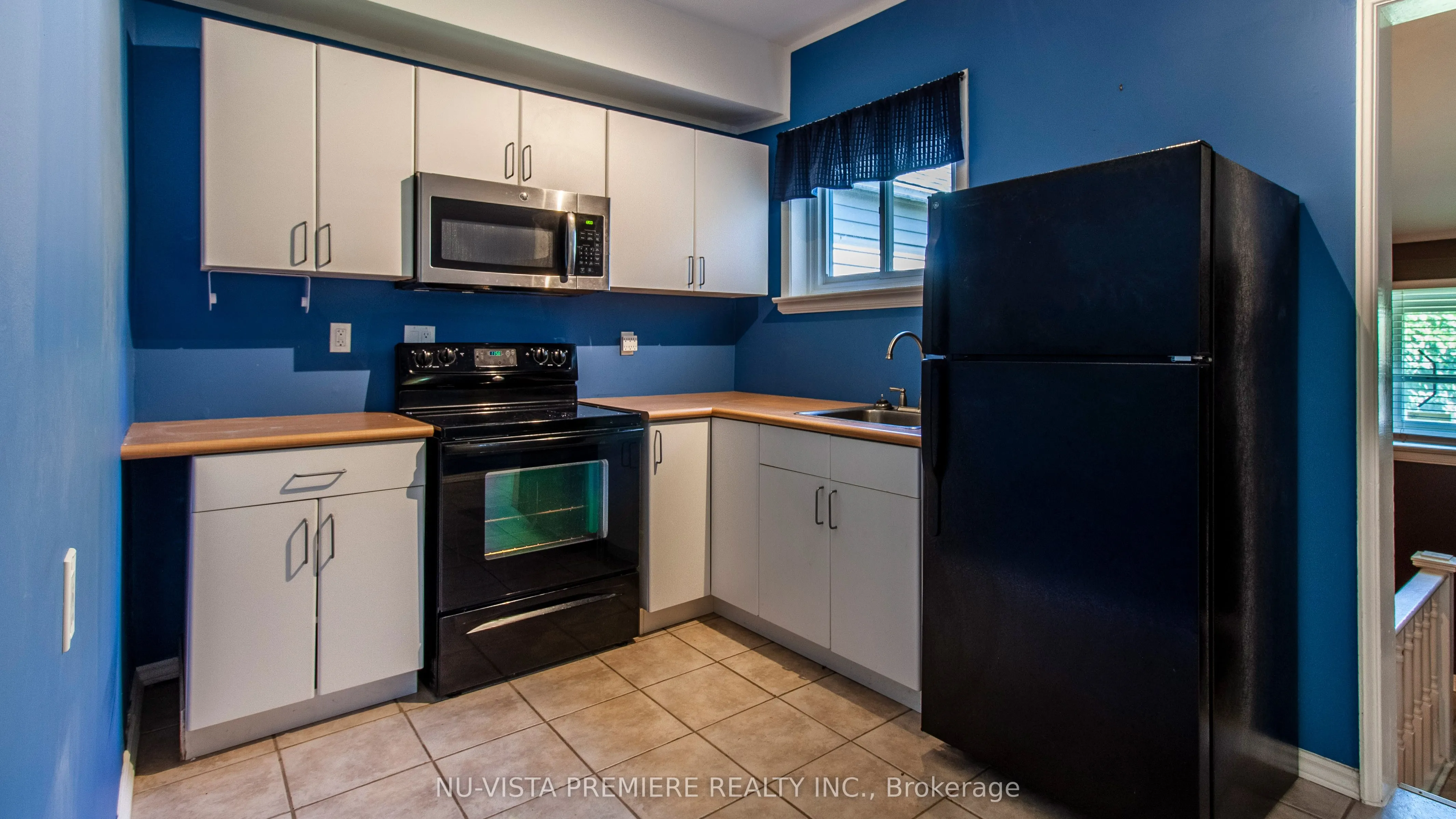 13 Empress Avenue