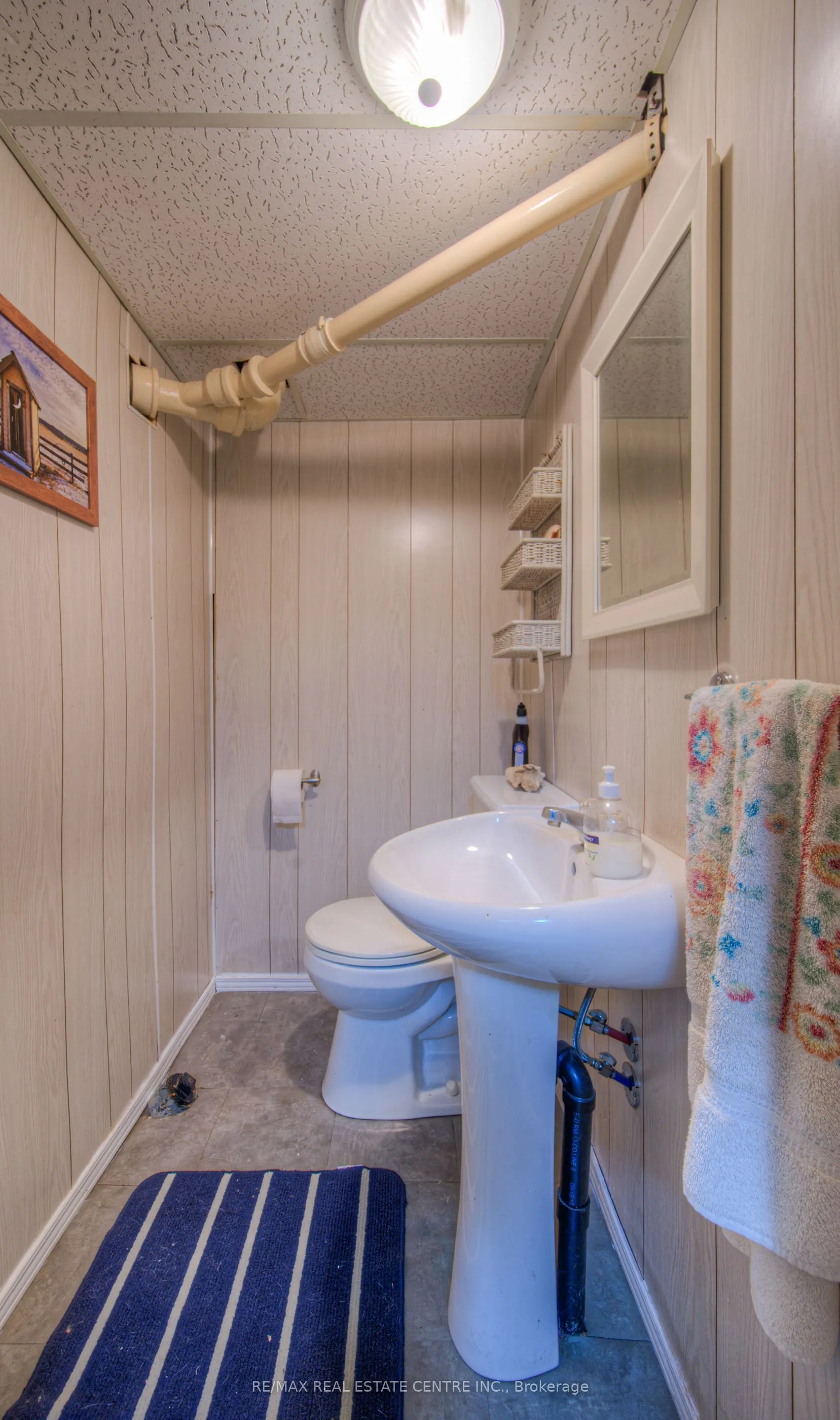 14 Barons Avenue S