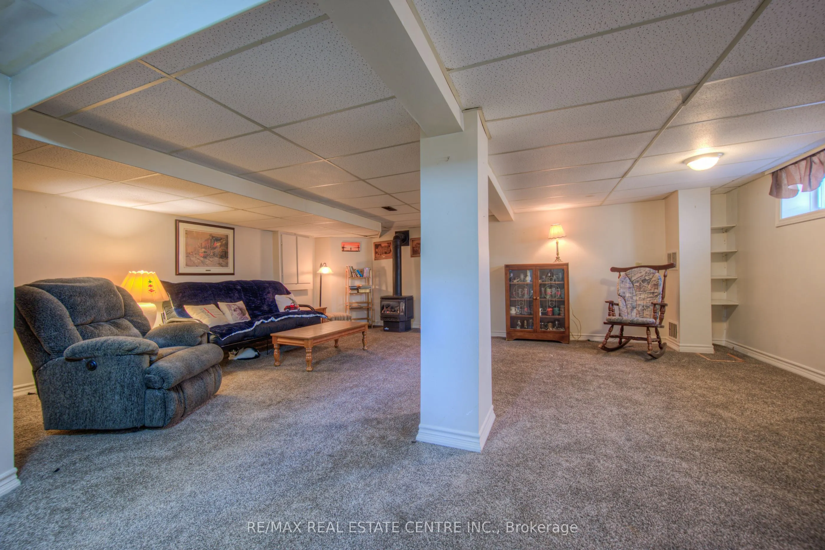 14 Barons Avenue S