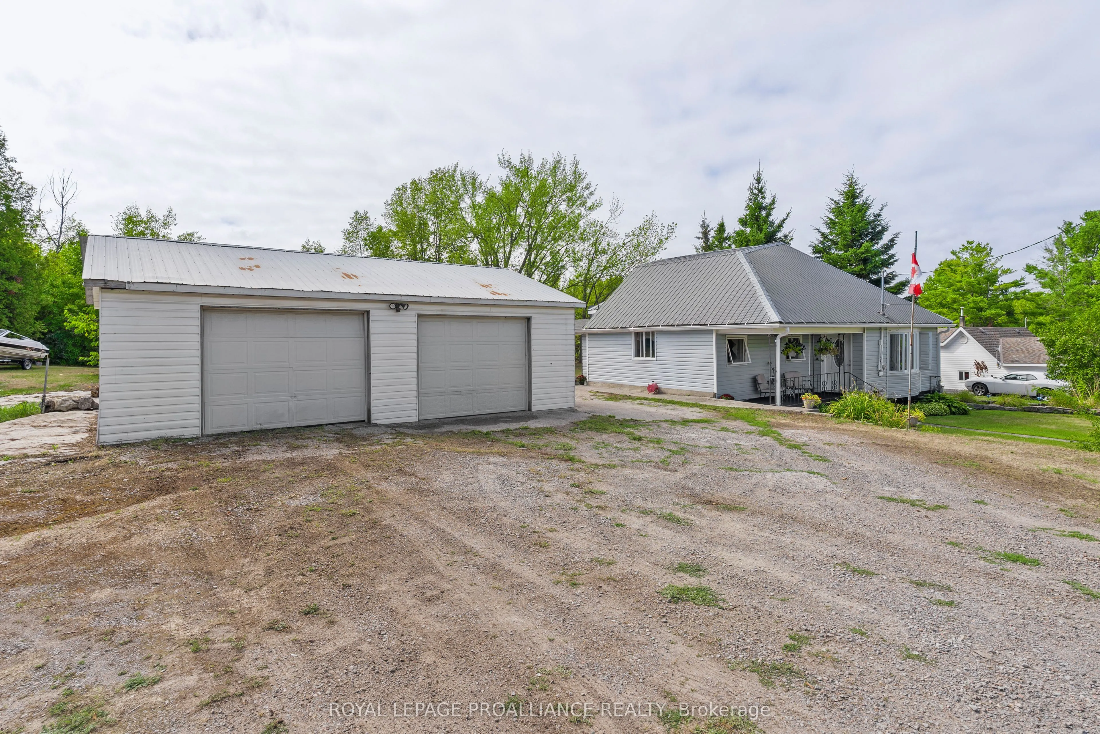 194 Crookston Road