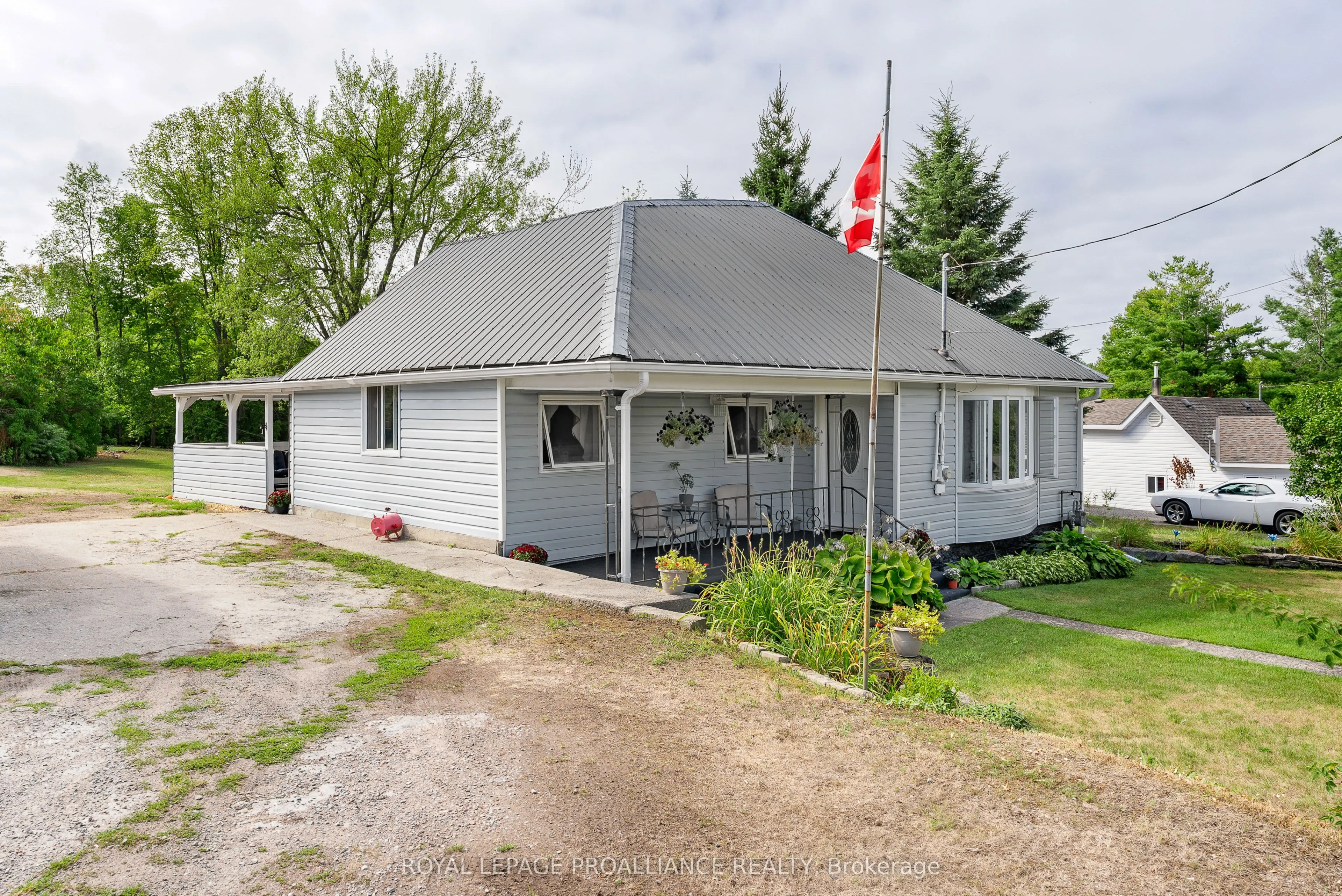 194 Crookston Road