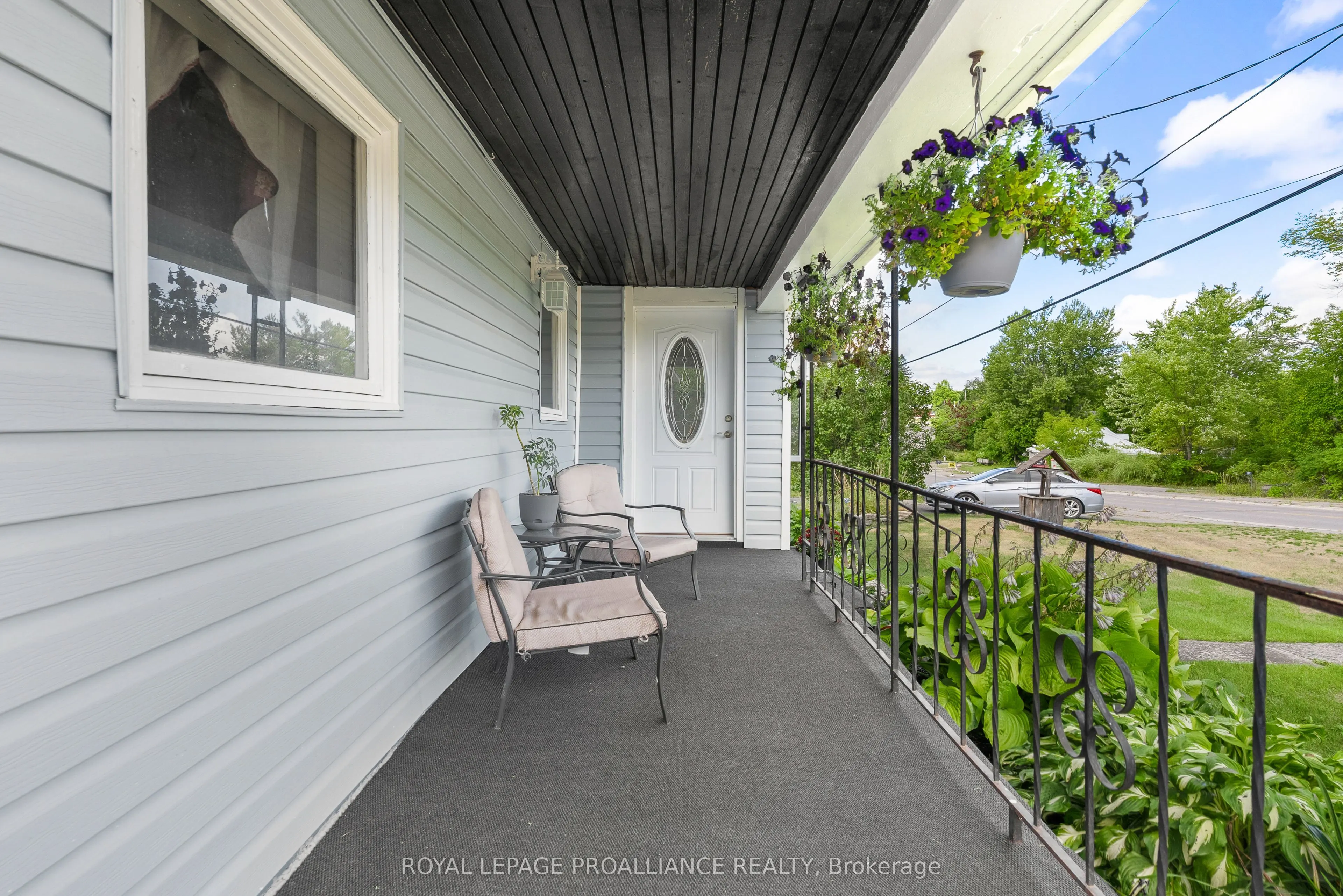 194 Crookston Road