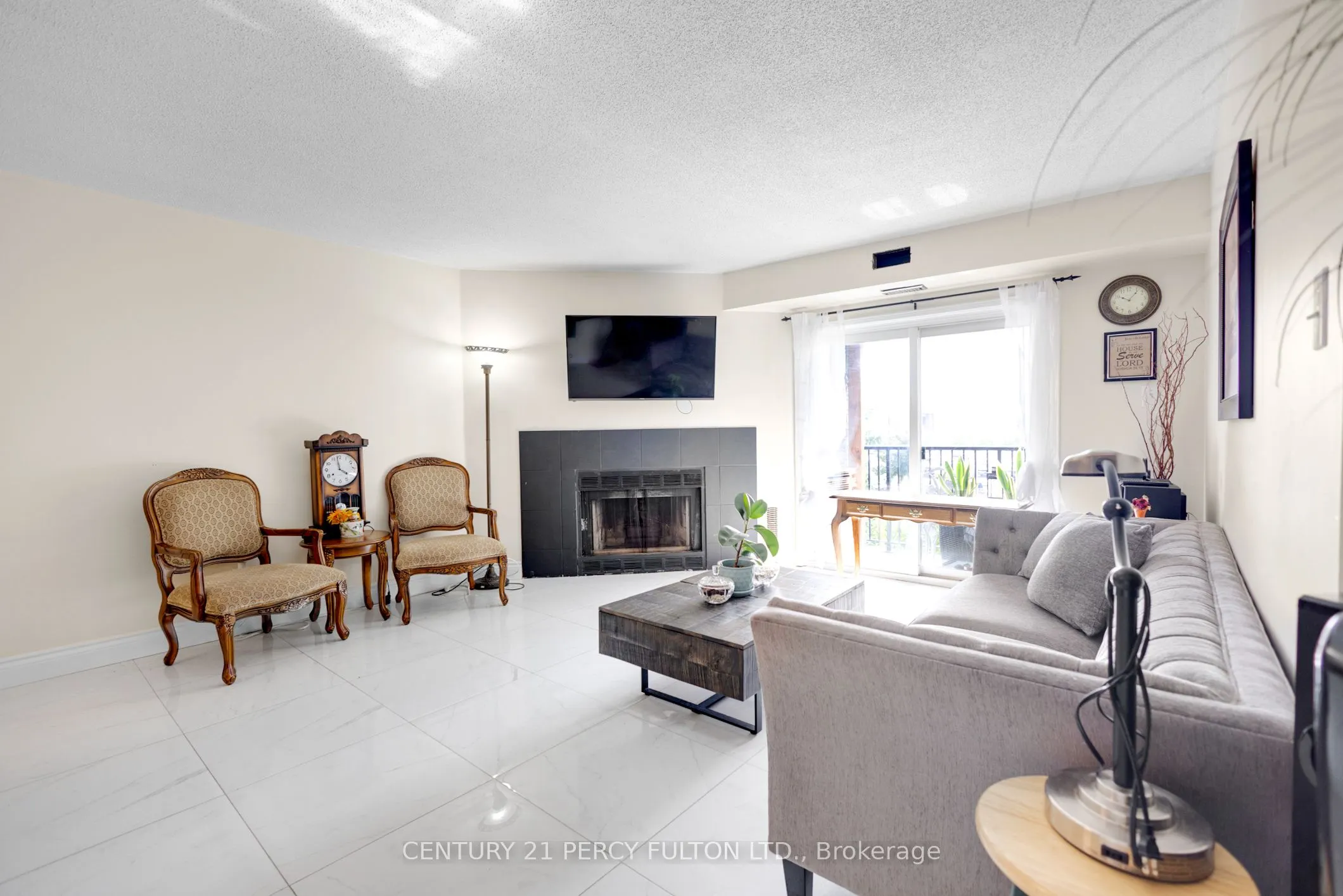 3085 Kingsway Drive, #56