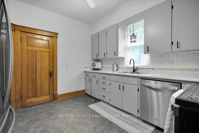 4273 Colonel Talbot Road