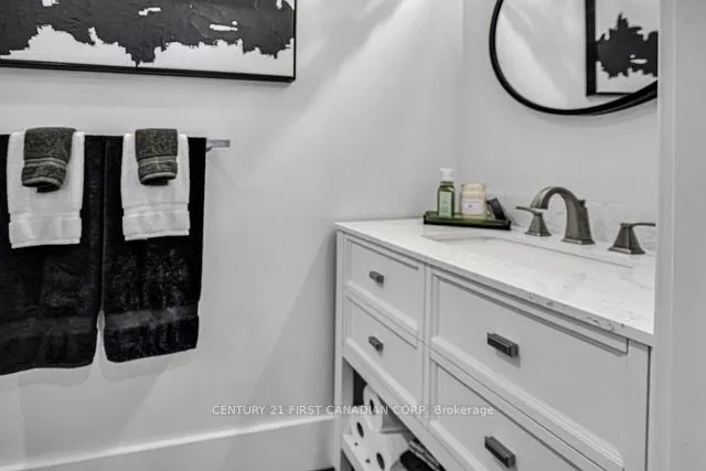 4273 Colonel Talbot Road