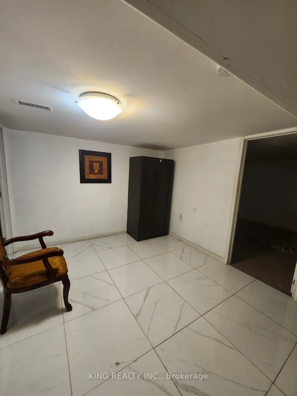 423 SPRUCE Street