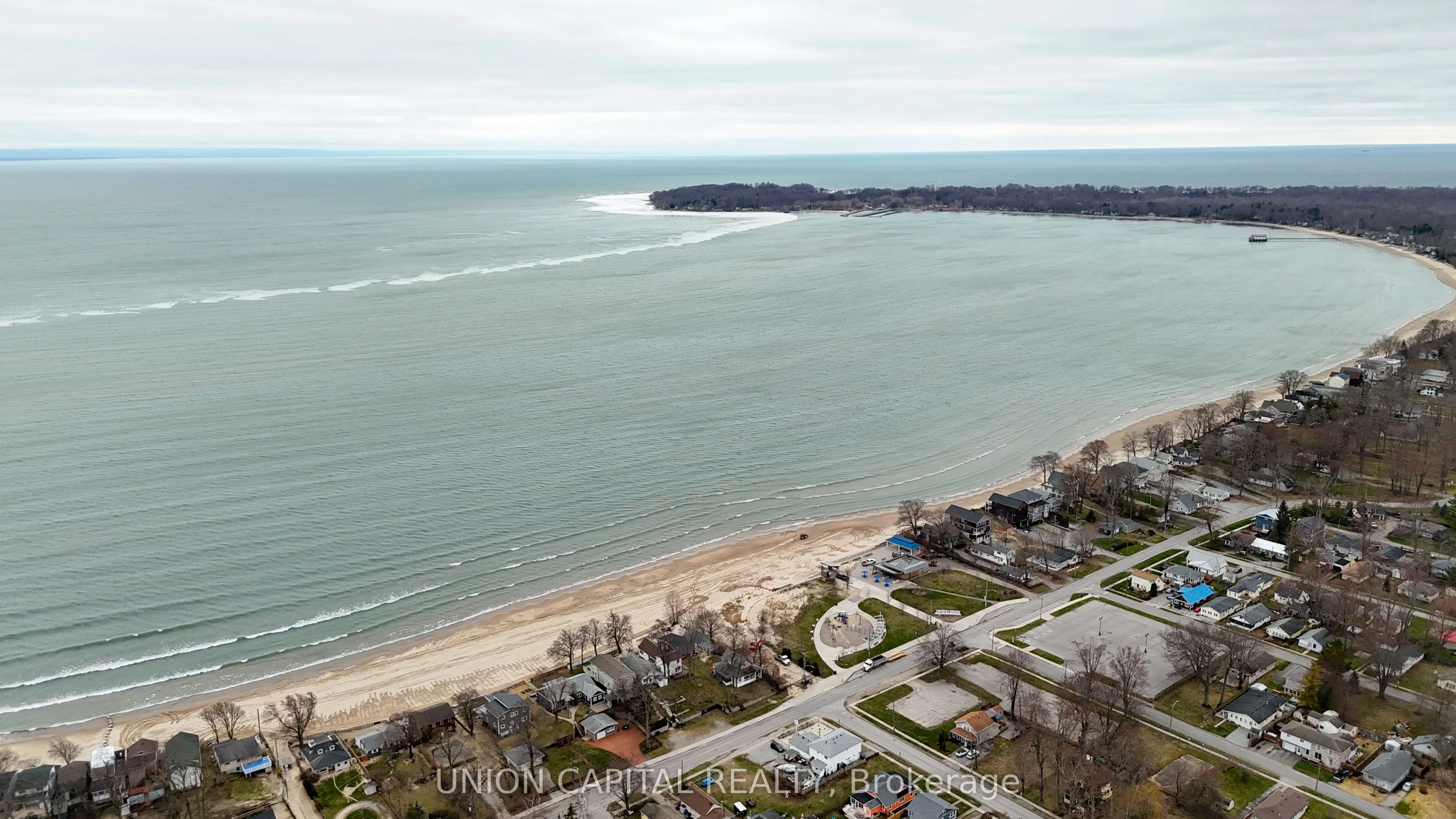 8A Shores Lane E, #0