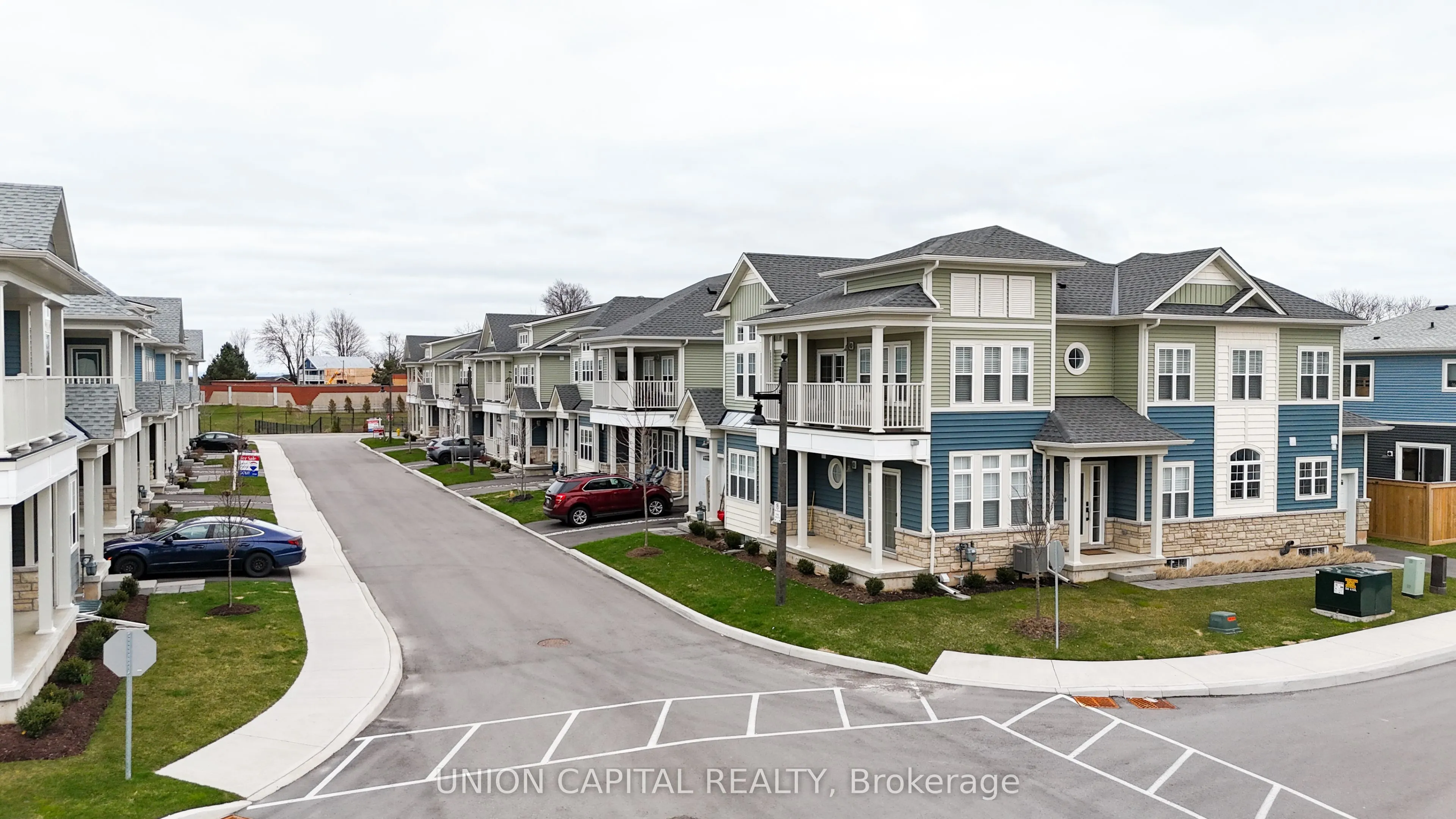 8A Shores Lane E, #0