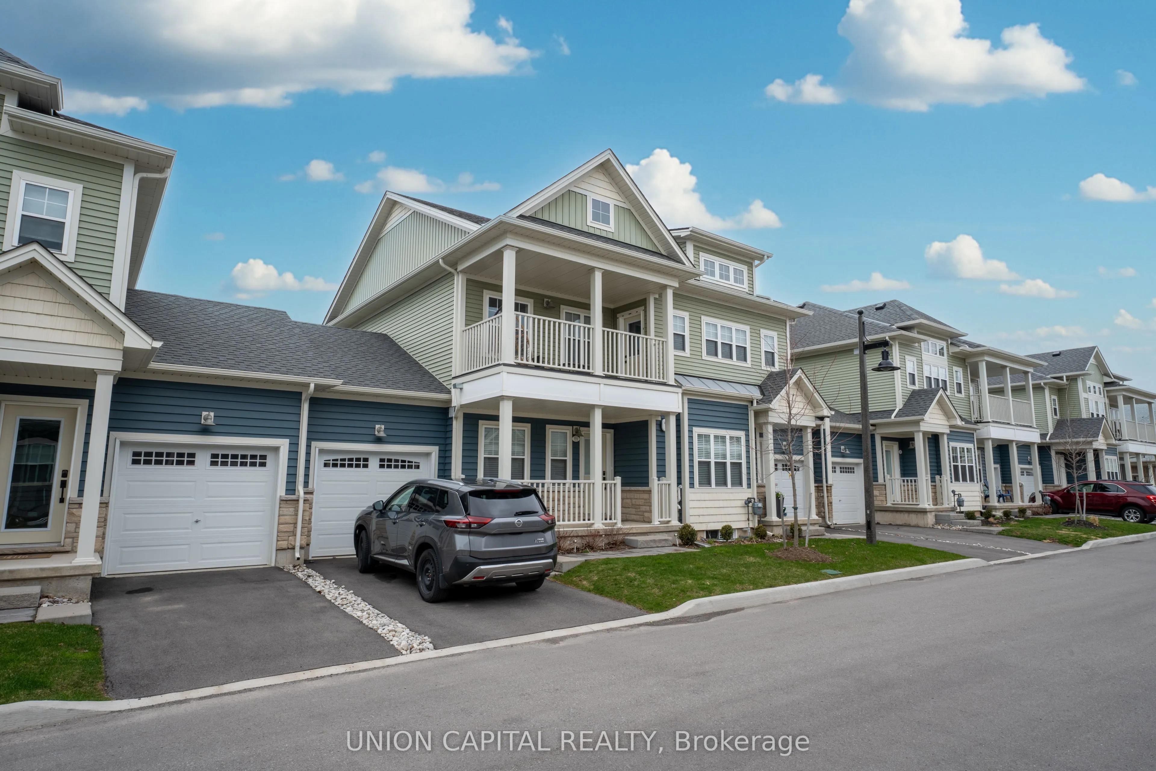 8A Shores Lane E, #0
