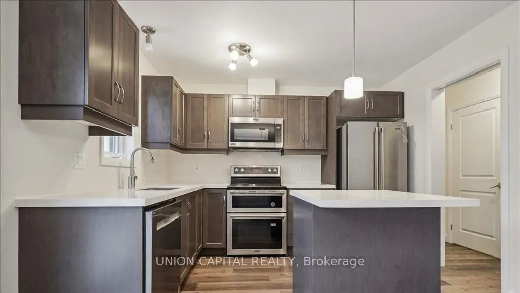 8A Shores Lane E, #0