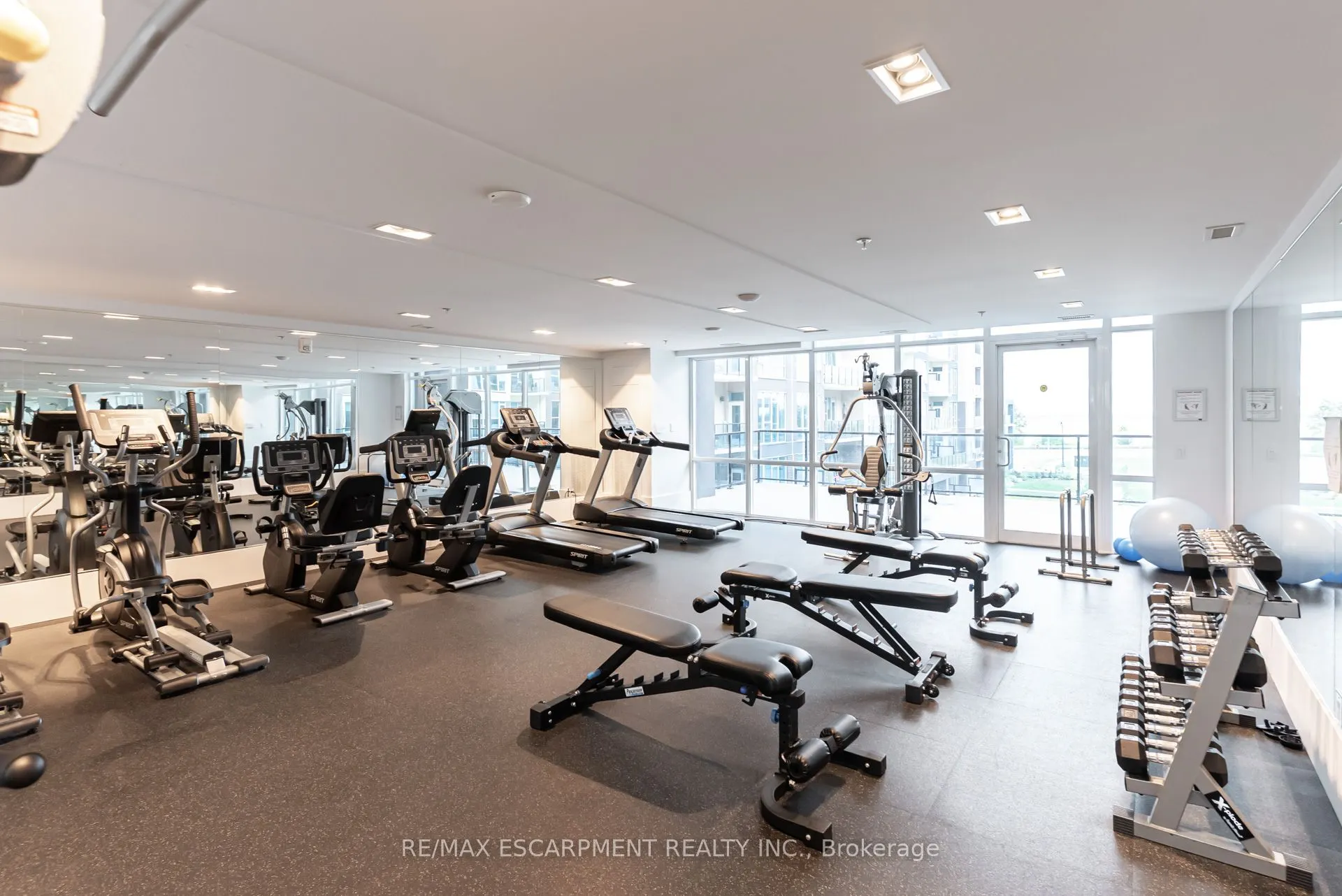 16 Concord Place, #513
