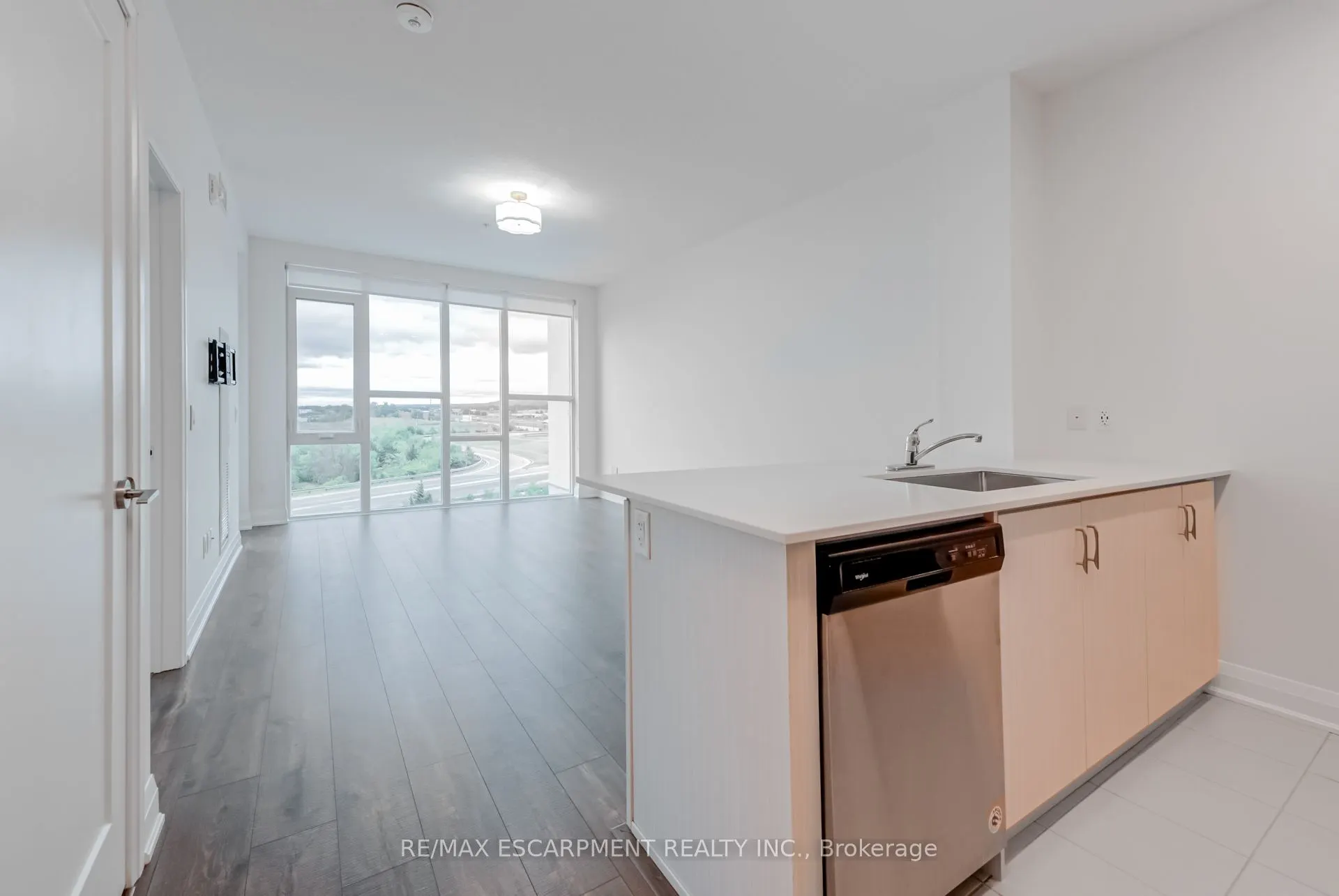 16 Concord Place, #513
