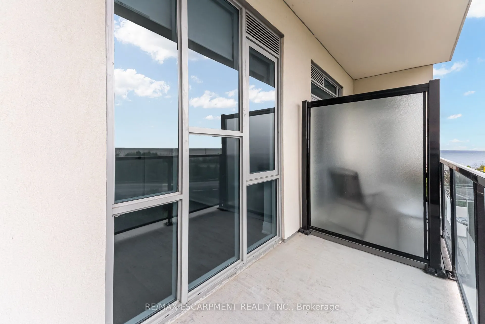 16 Concord Place, #513