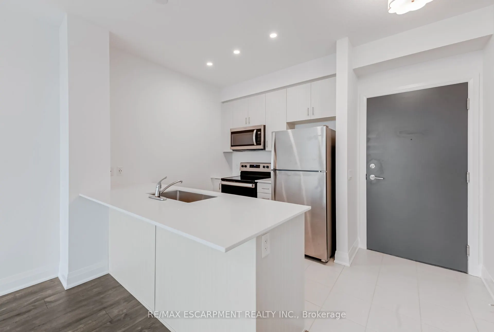 16 Concord Place, #513