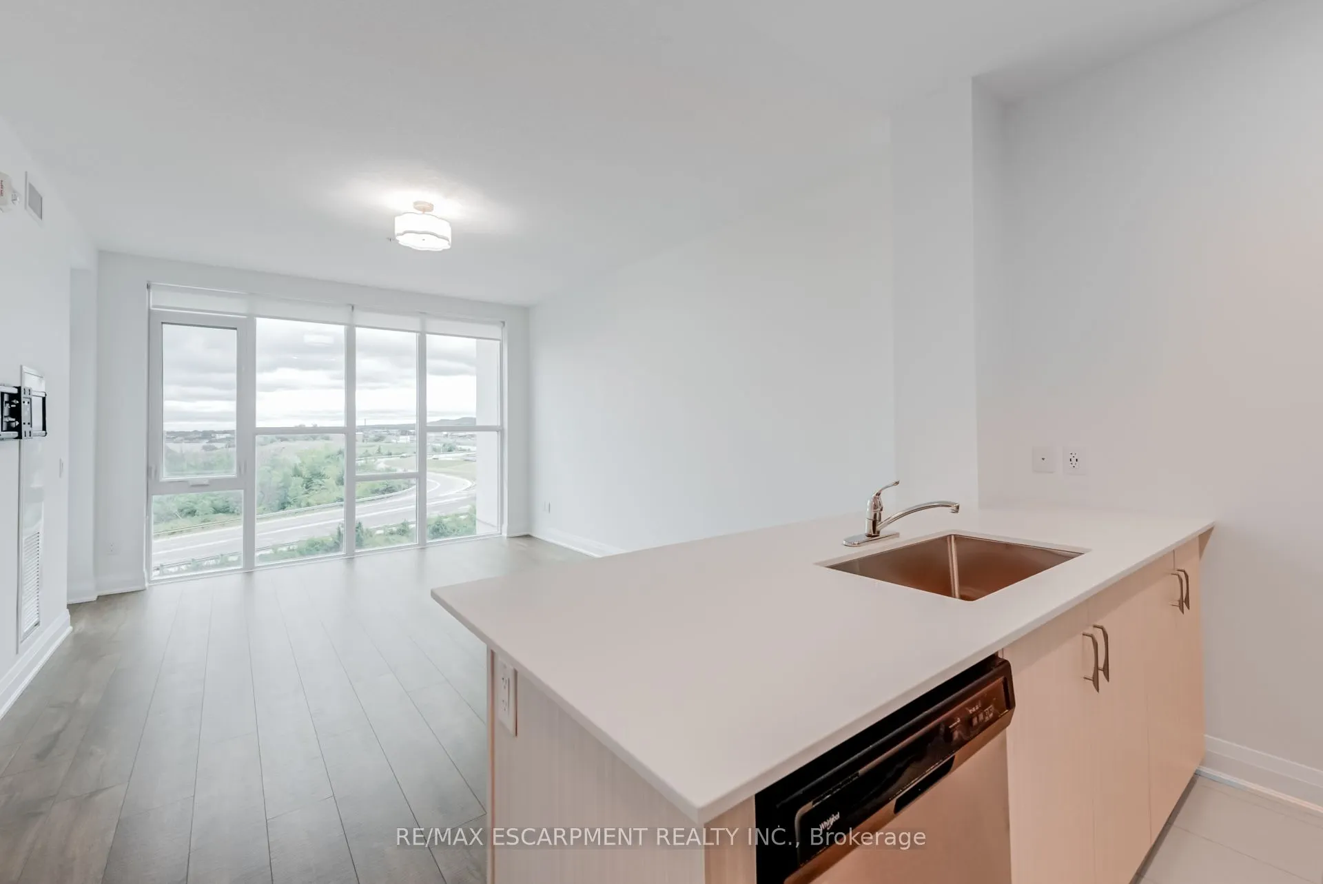 16 Concord Place, #513
