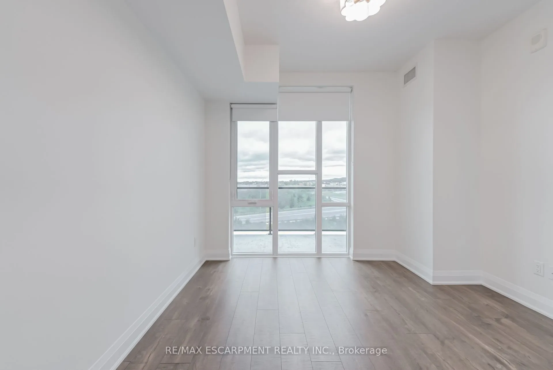 16 Concord Place, #513