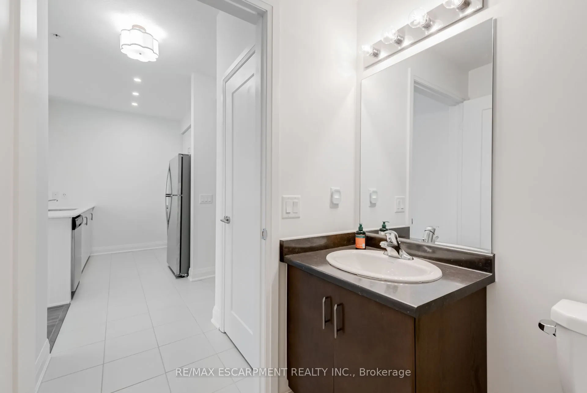 16 Concord Place, #513