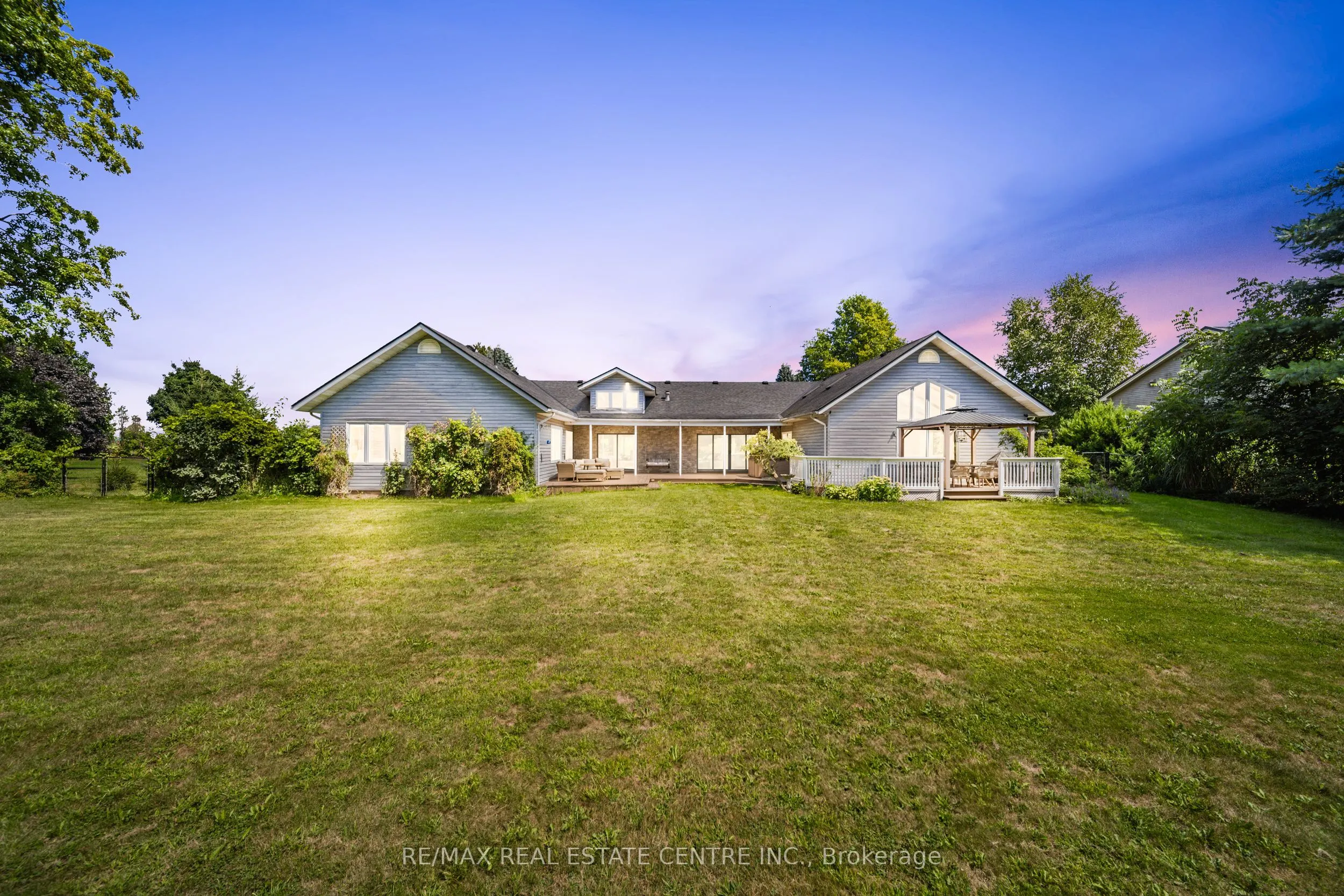 399 Old Brock Road