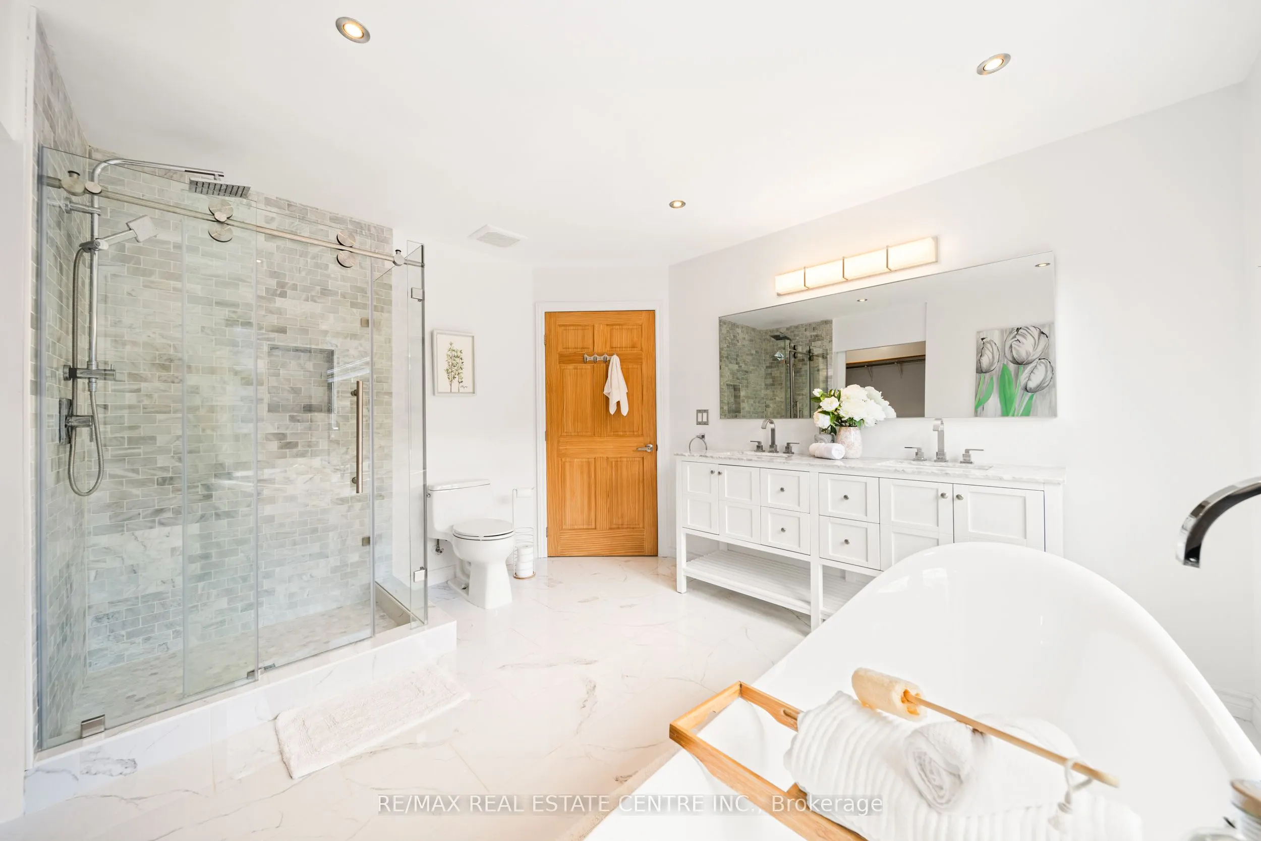 399 Old Brock Road