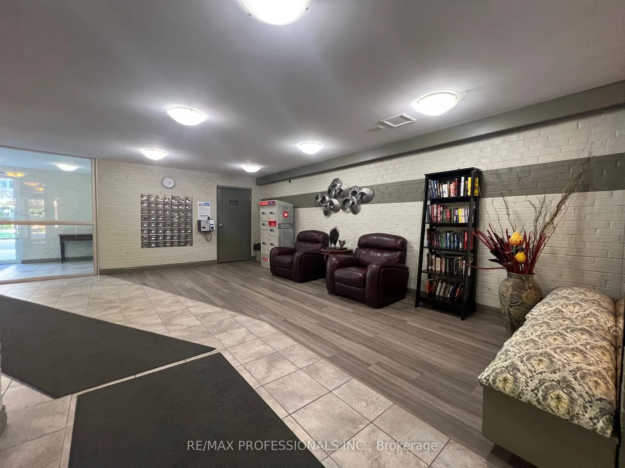 1102 Jalna Boulevard, #601