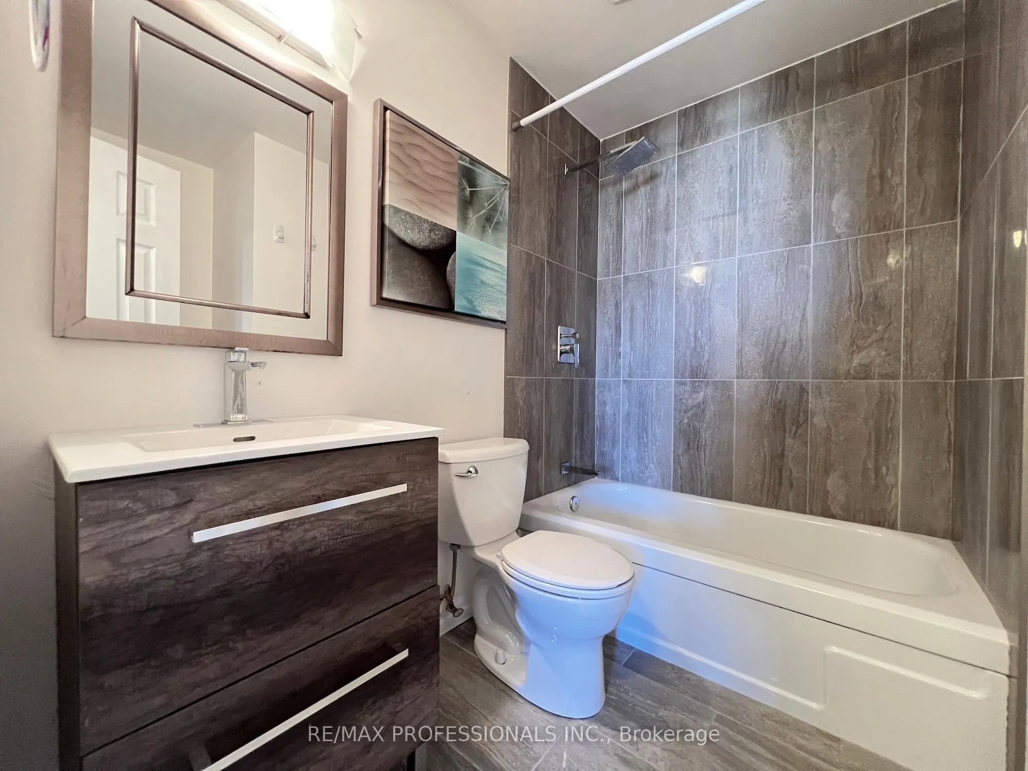 1102 Jalna Boulevard, #601