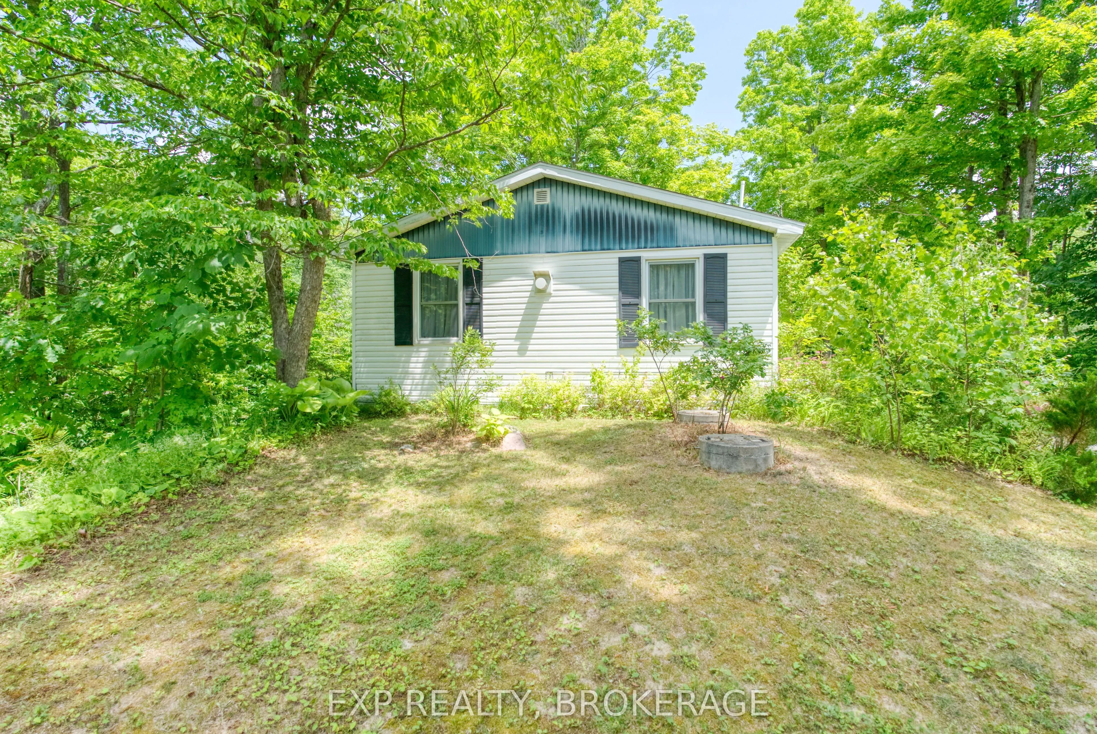 1036 Lakeshore Road