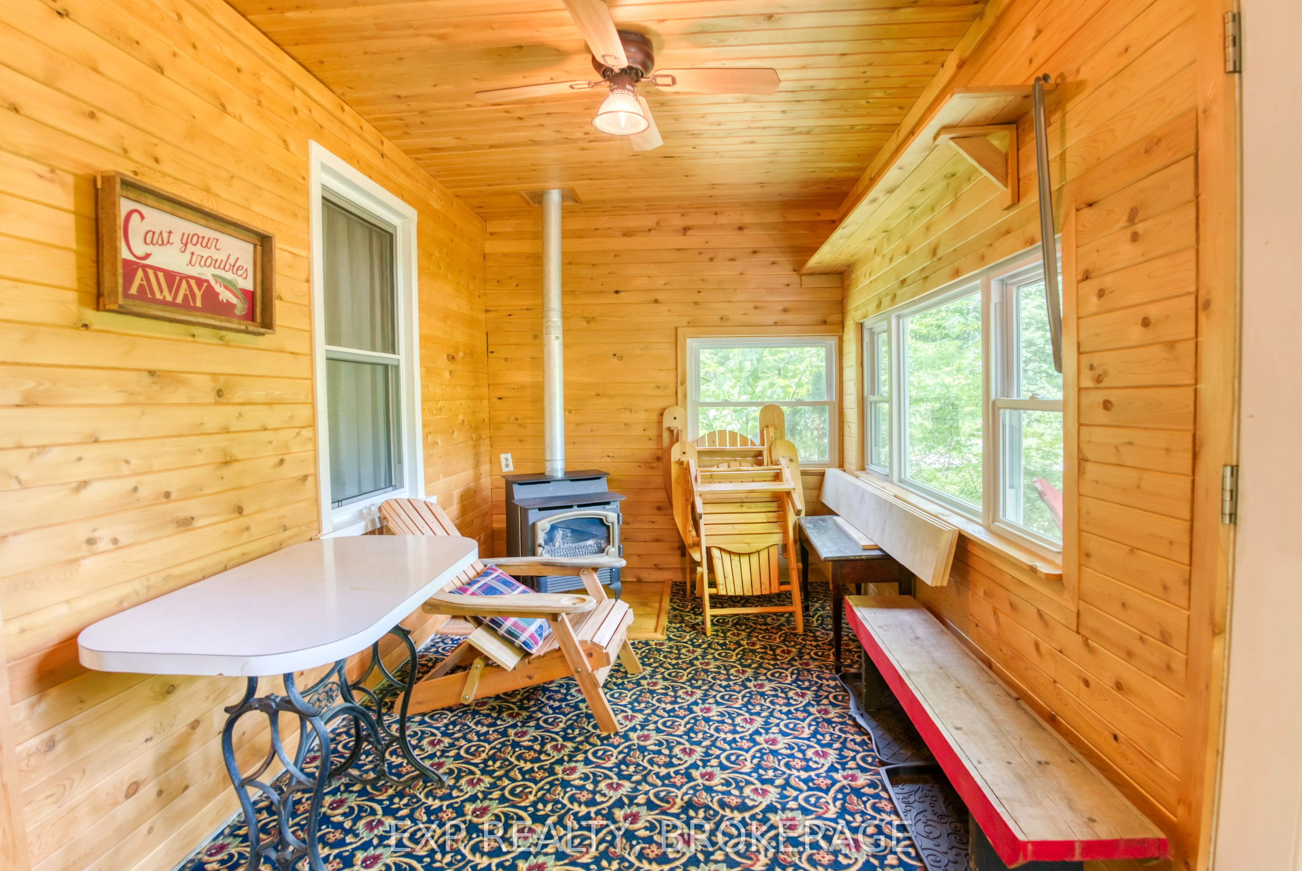 1036 Lakeshore Road