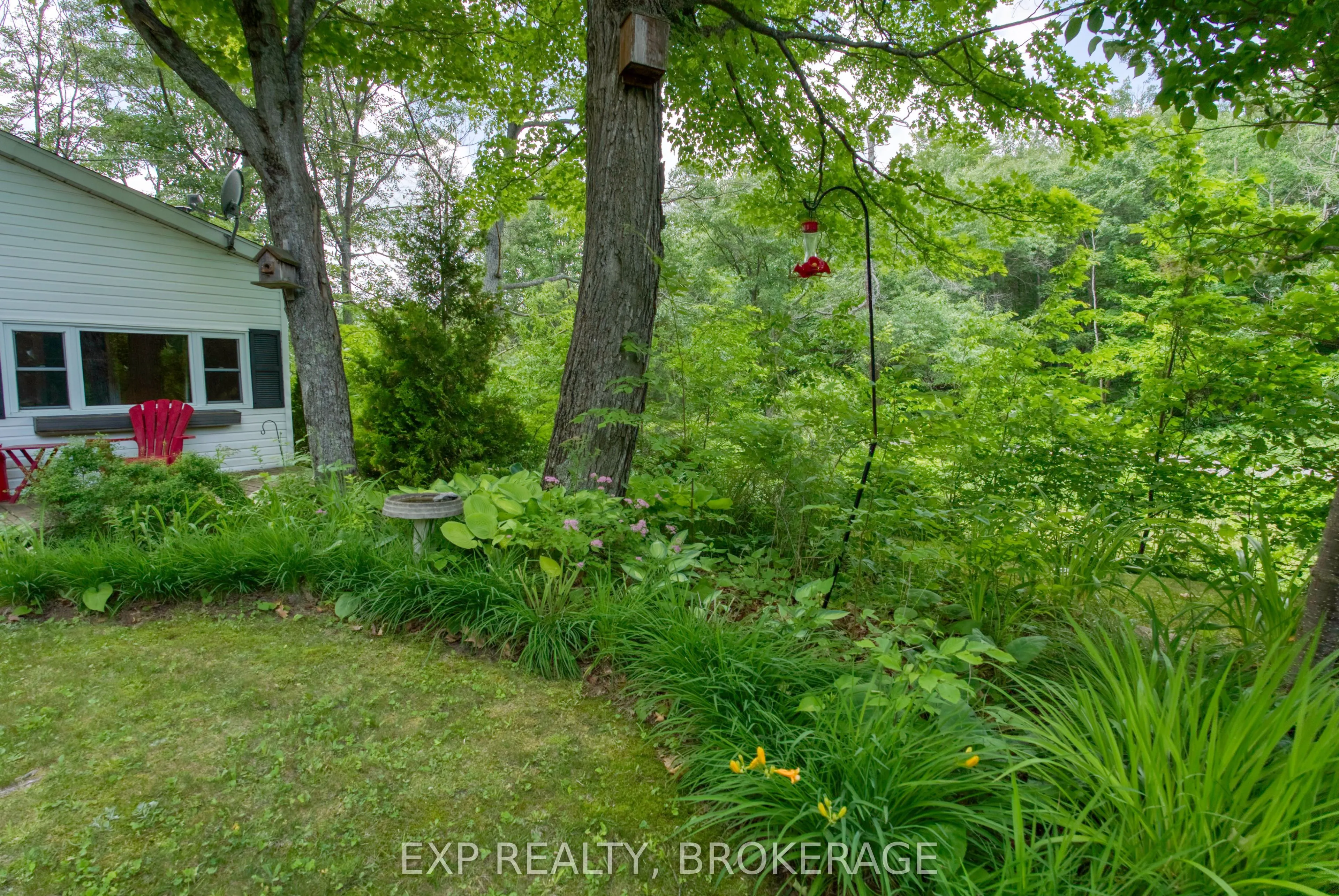 1036 Lakeshore Road