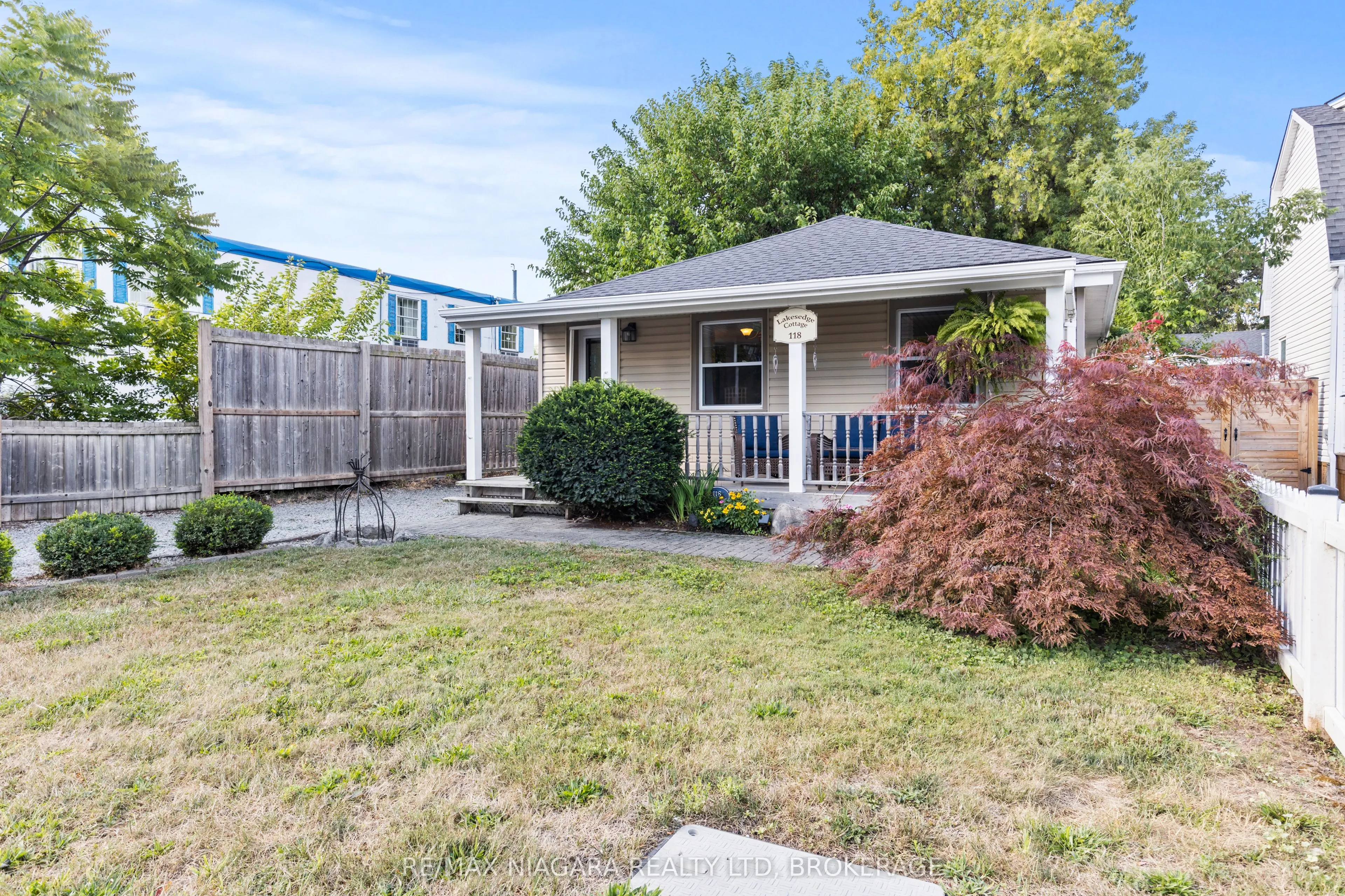 118 Lockhart Street