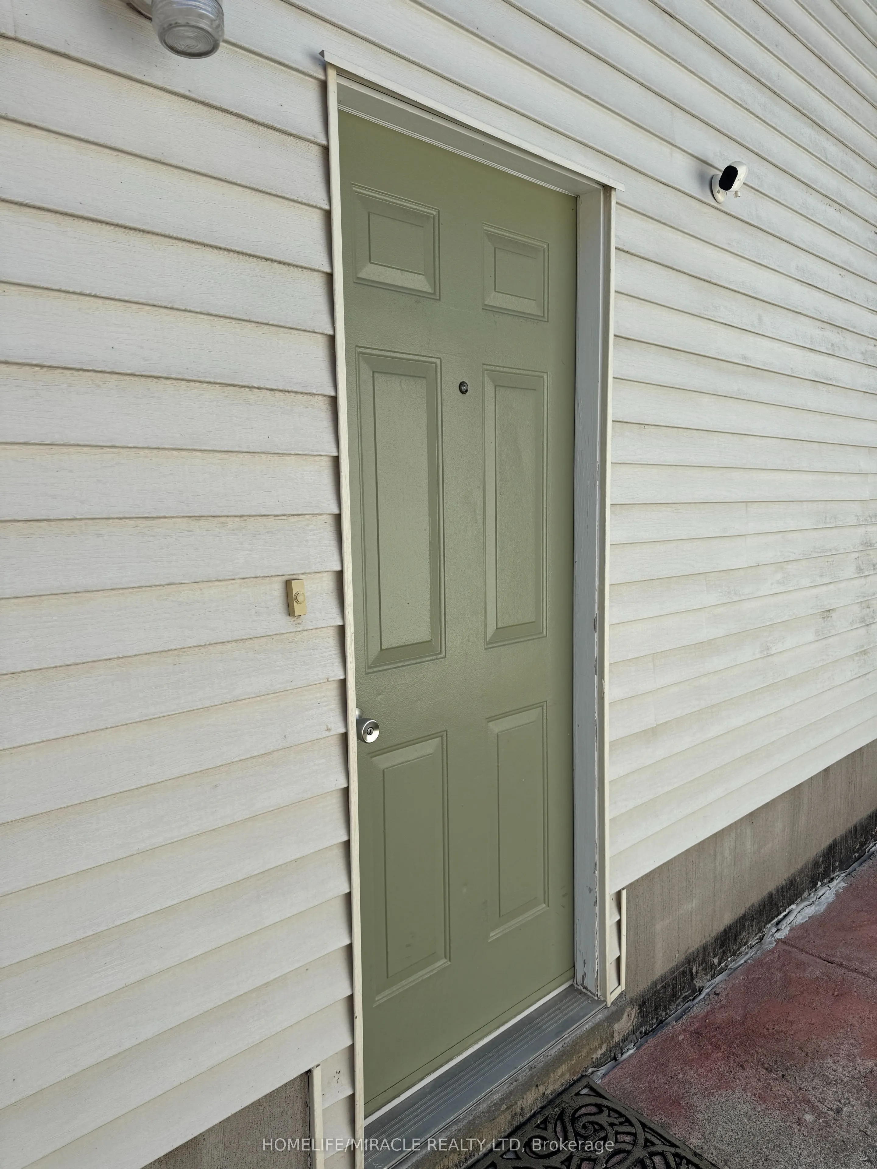 40 ST. CHARLES Street