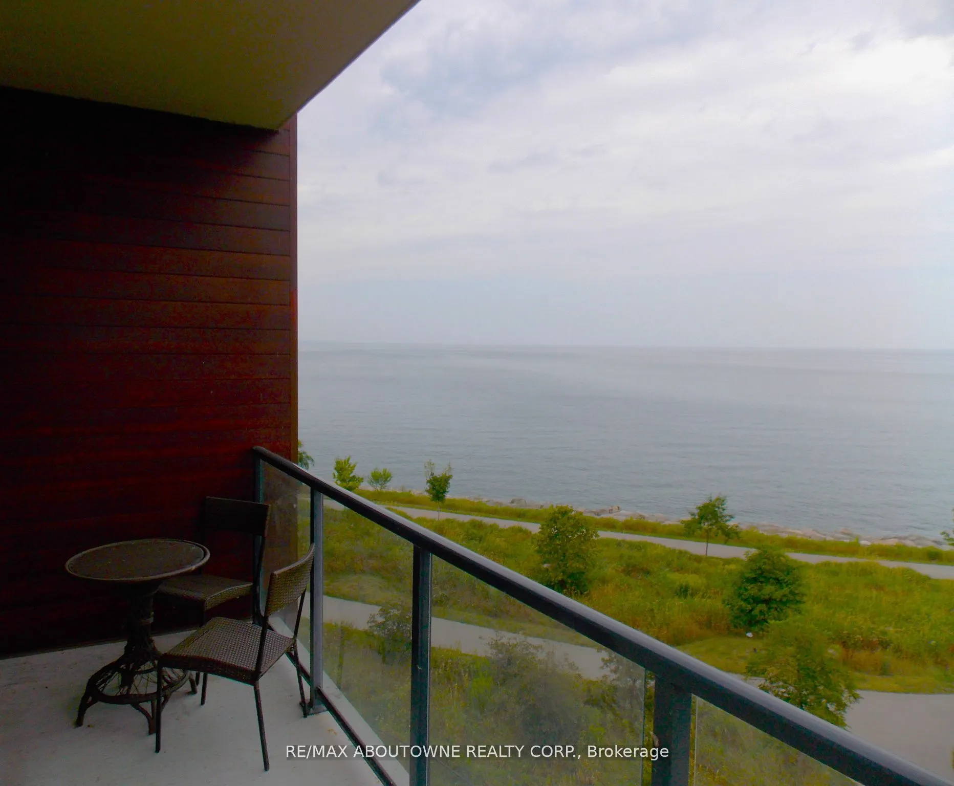 101 Shoreview Place, #510