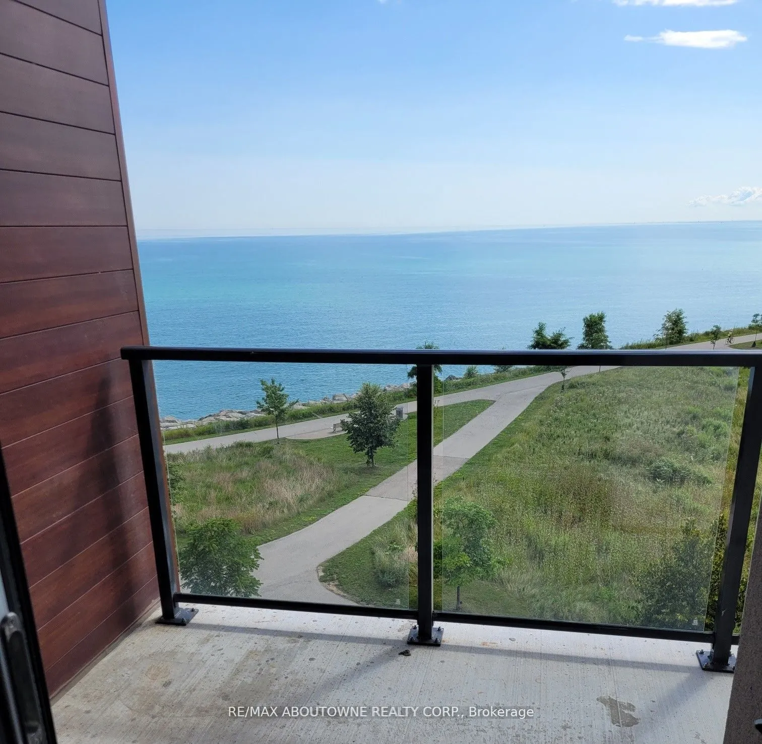 101 Shoreview Place, #510