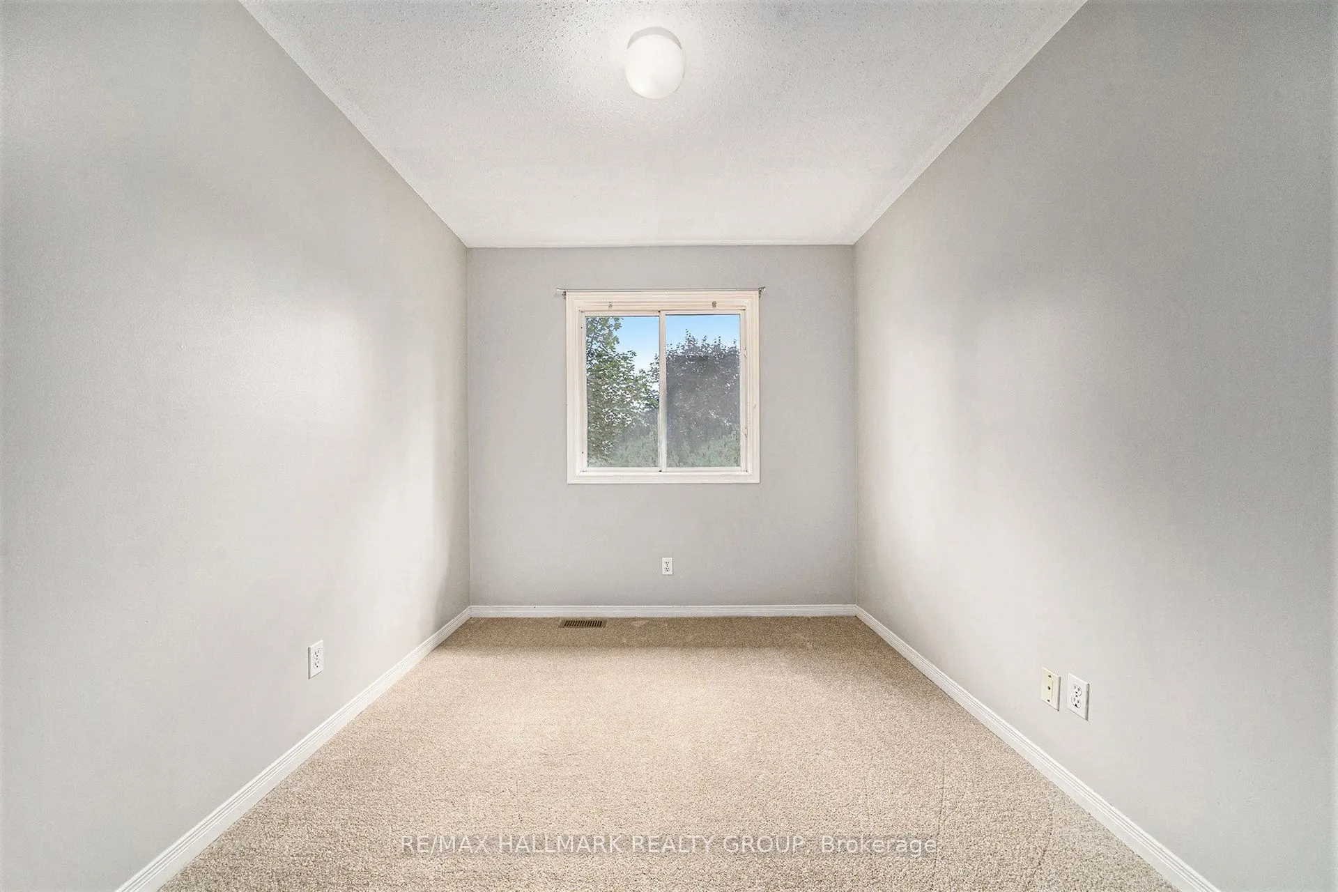 1563 Fisher Avenue, #10