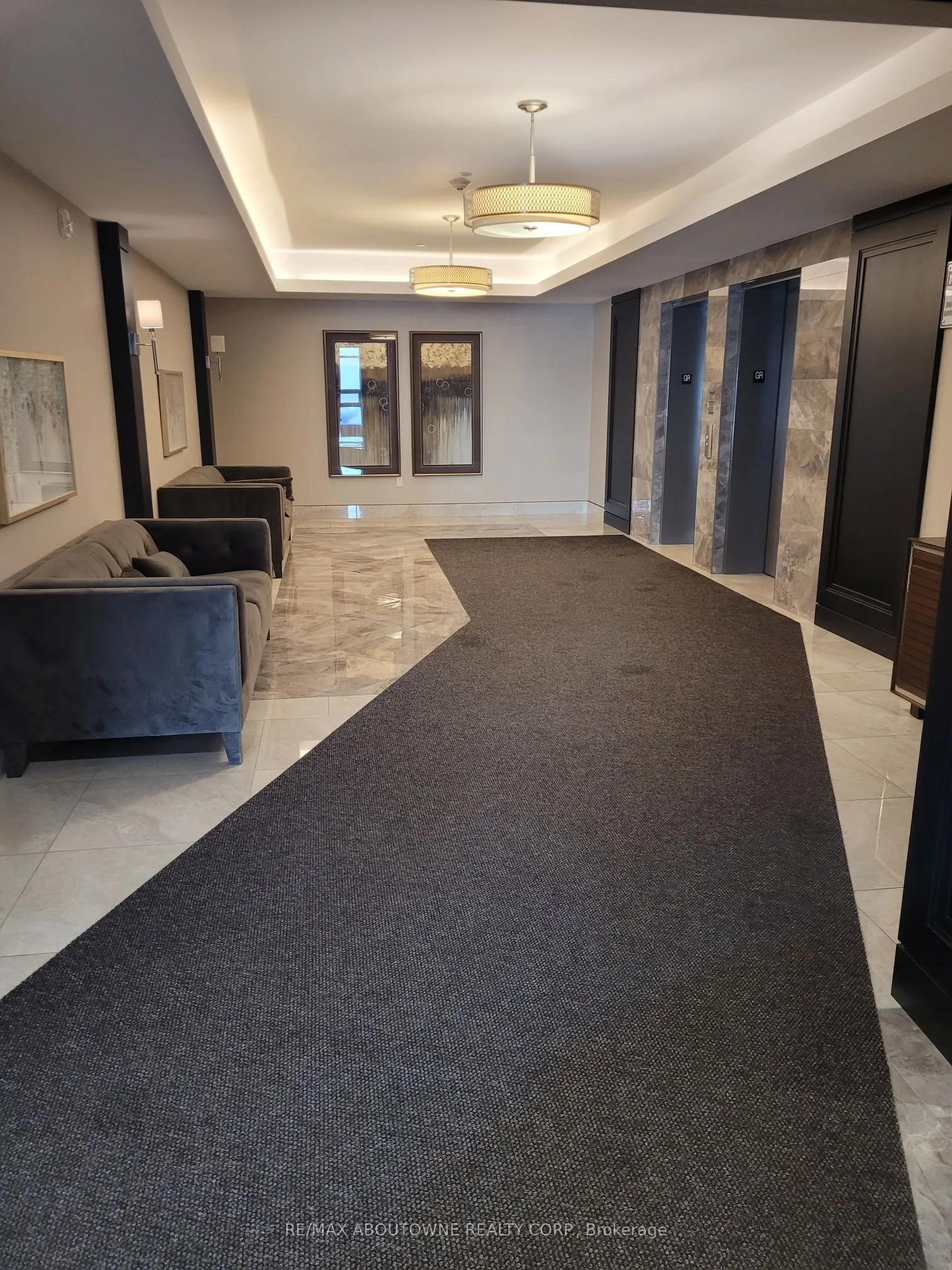 101 Shoreview Place, #510