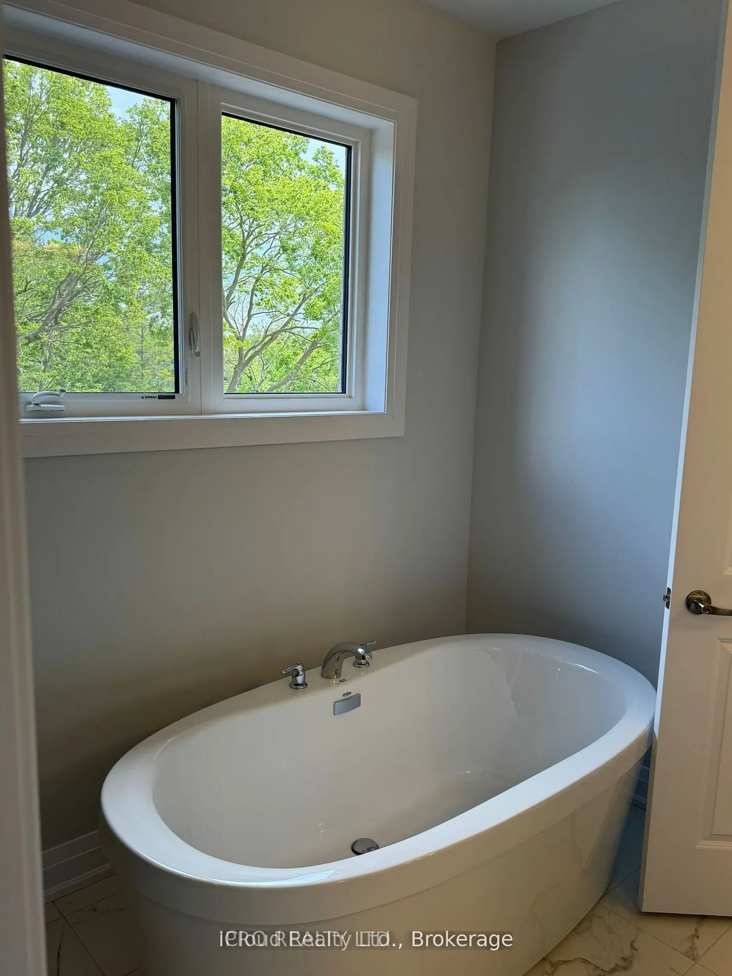 141 Hardwood Avenue