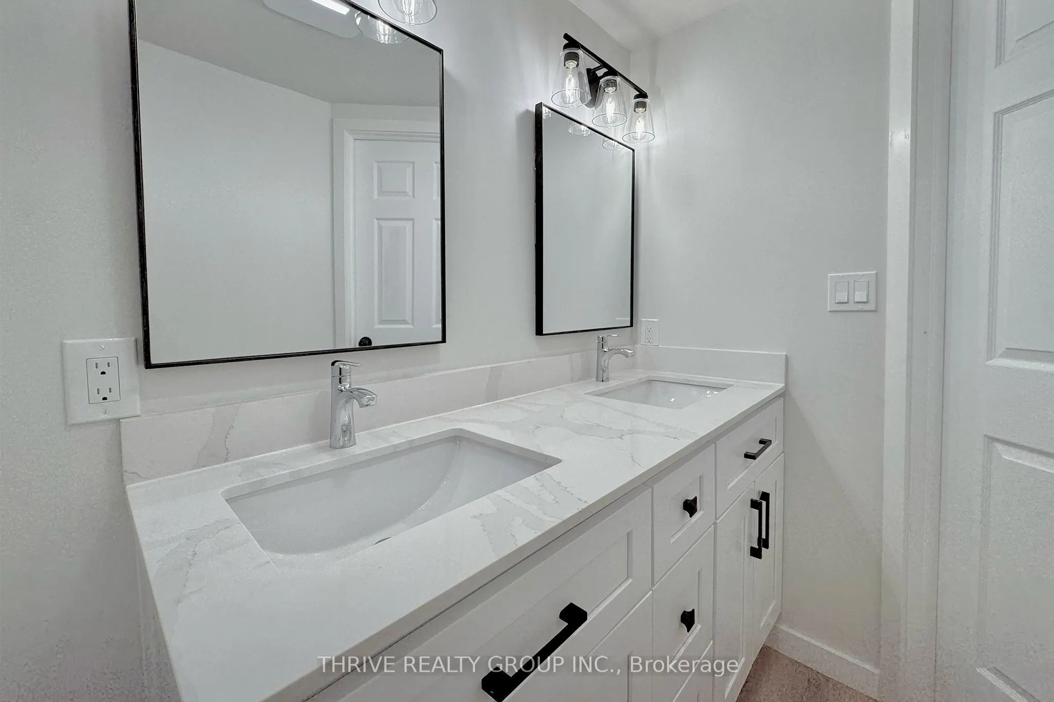 32 Rollscourt Gardens, #Lower