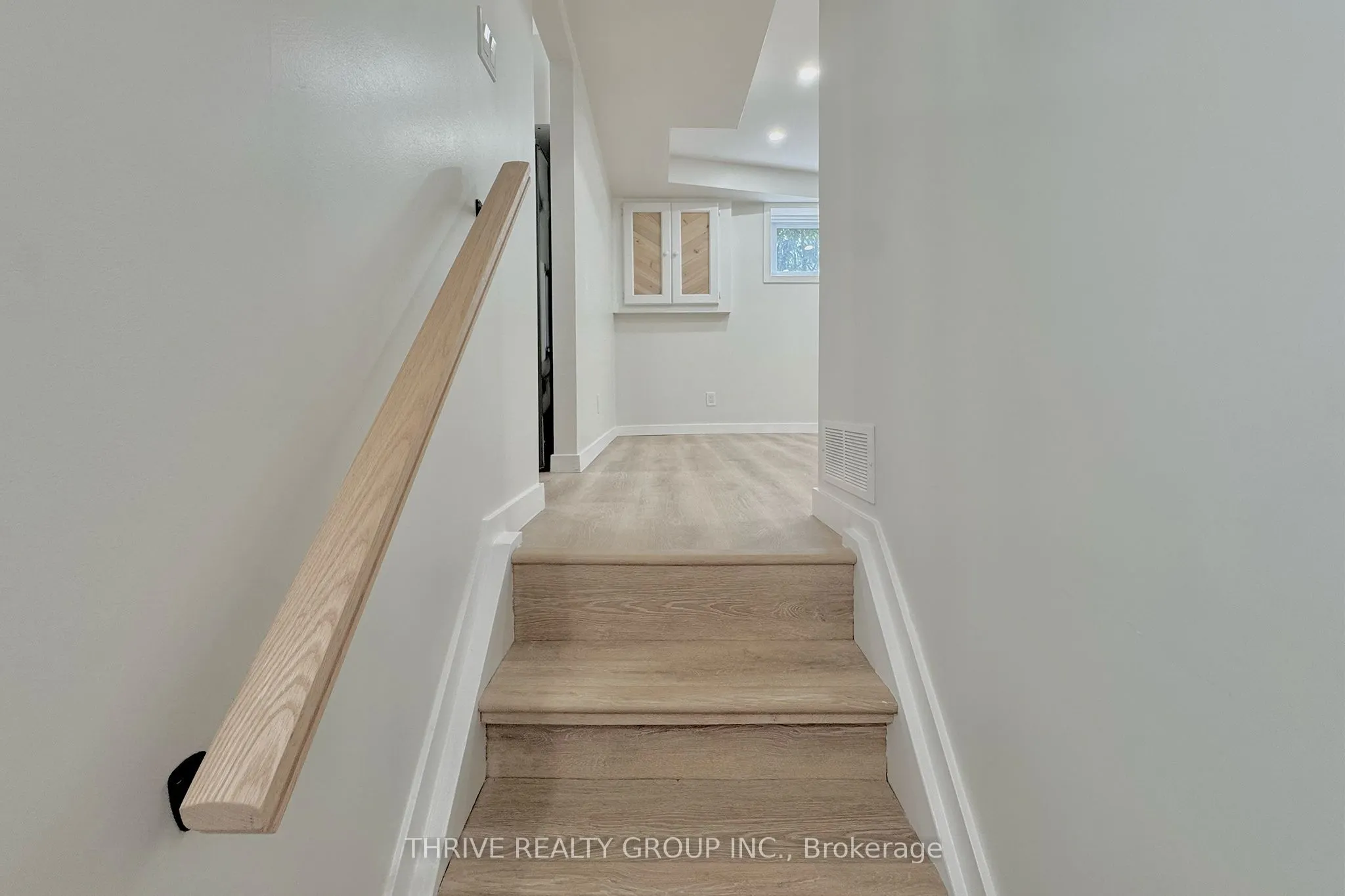 32 Rollscourt Gardens, #Lower